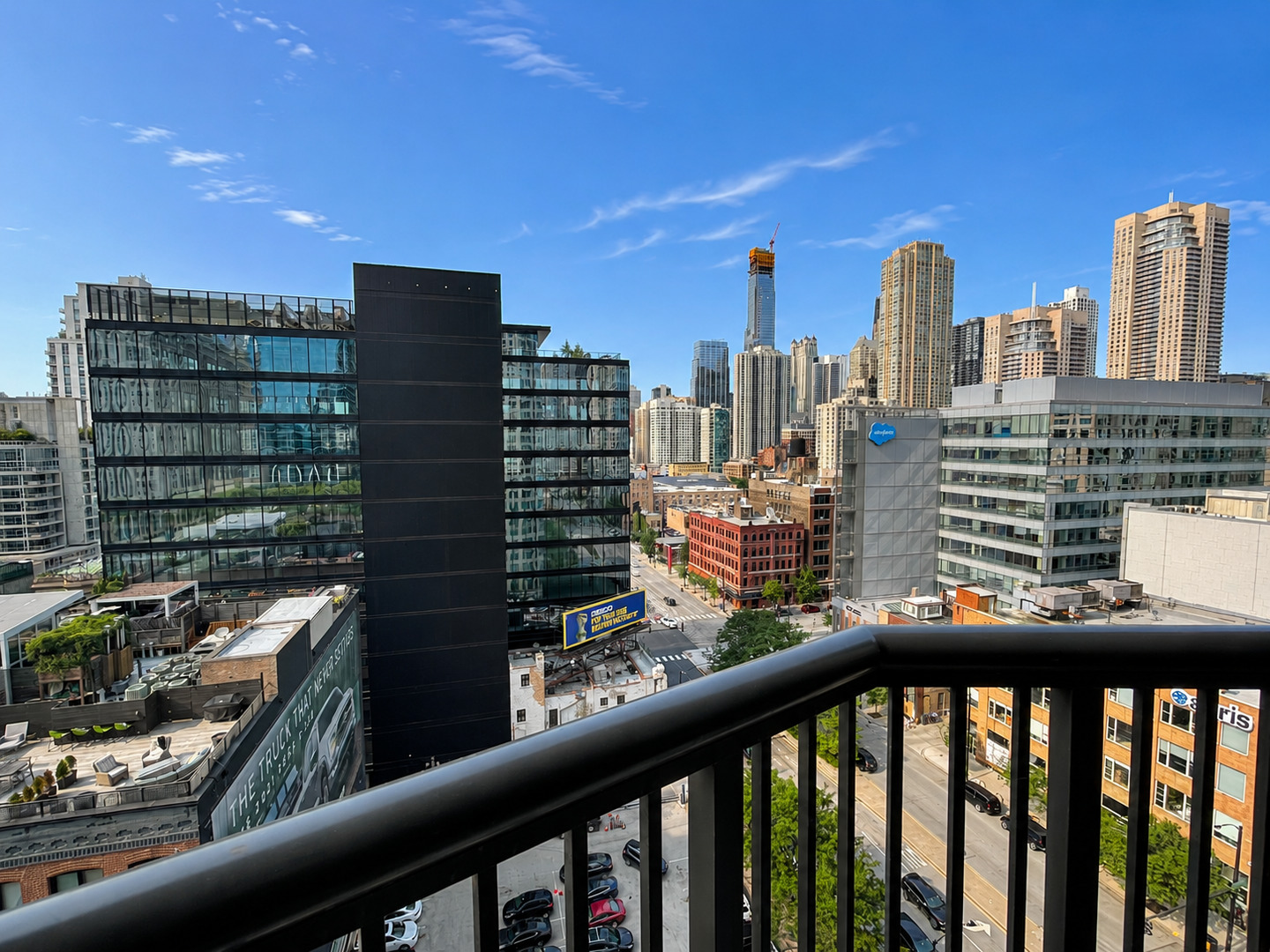 400 N LaSalle Street Unit: 1312