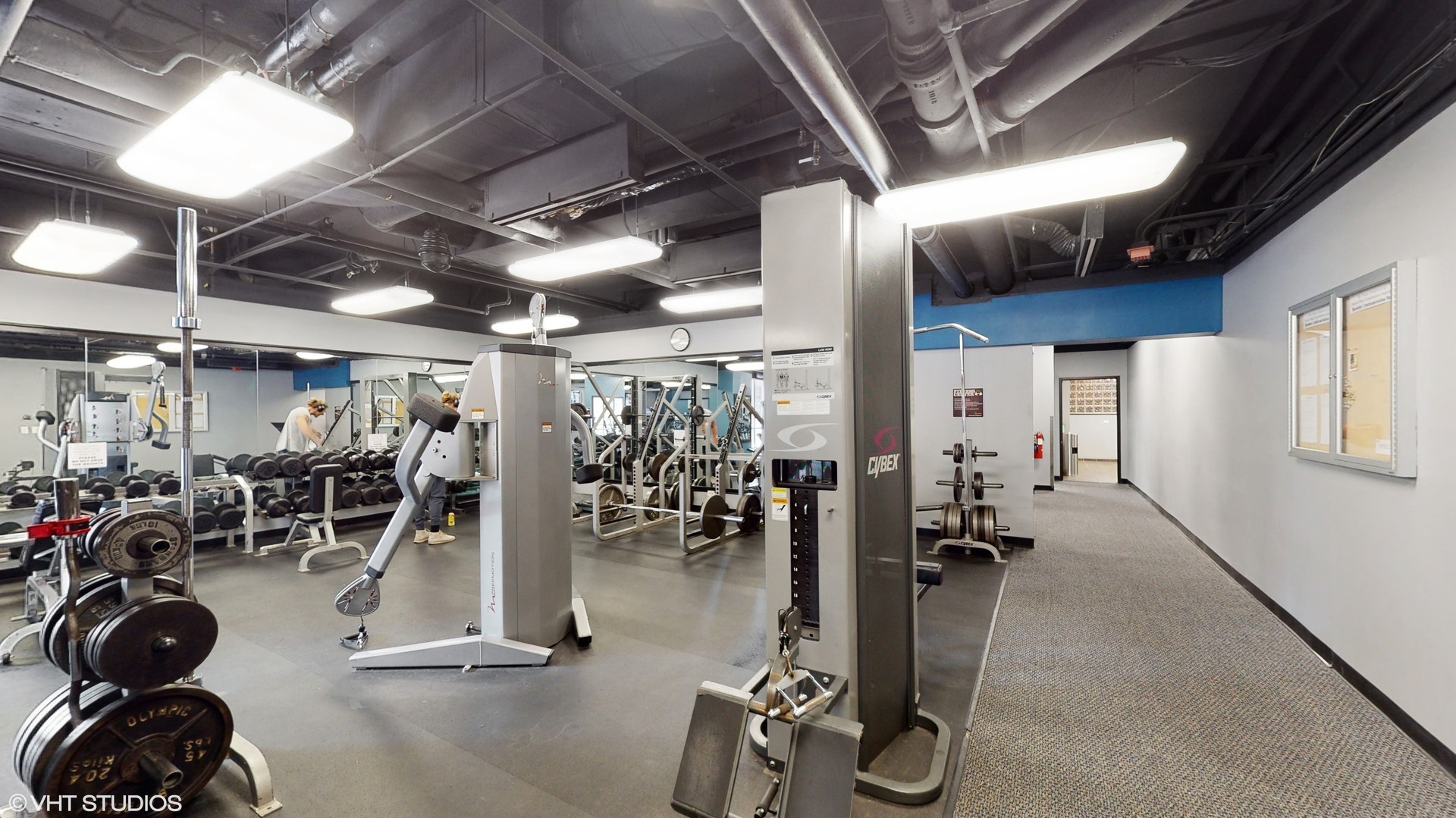 10 E Ontario Street Unit: 905