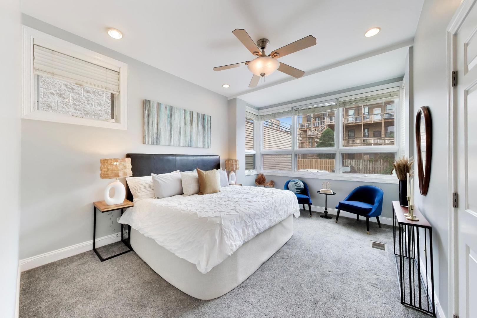 1887 N POE Street Unit: 1R