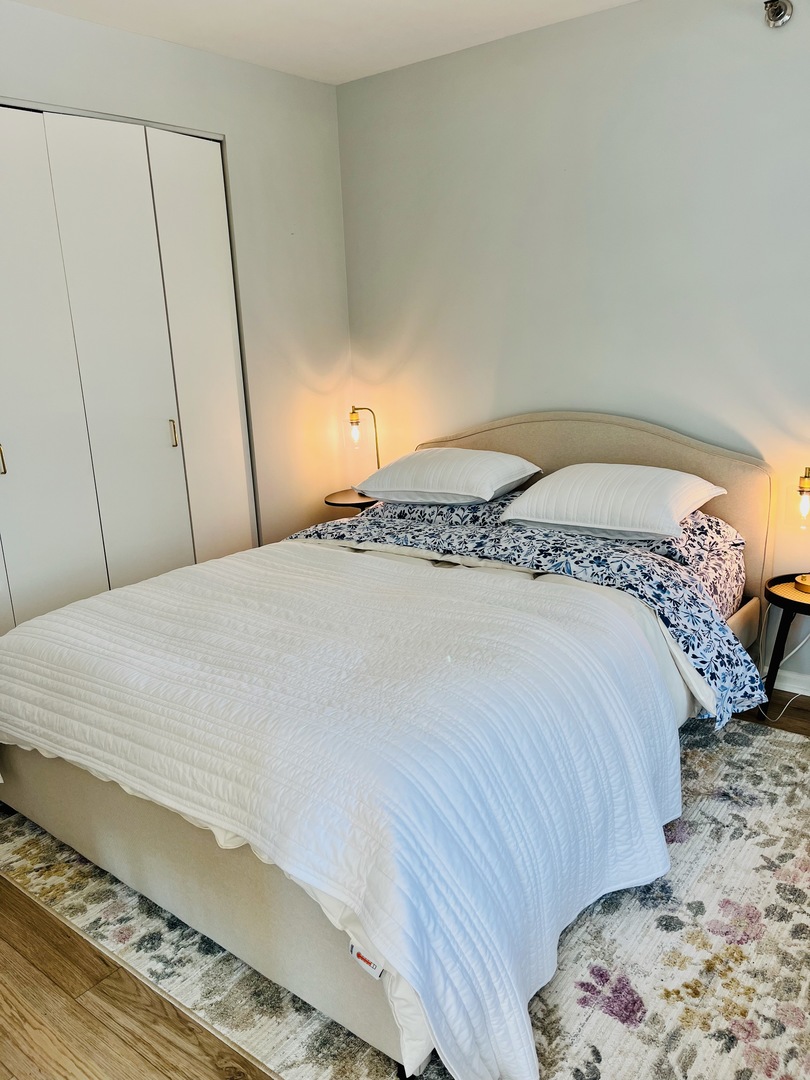 345 N LaSalle Street Unit: 1505