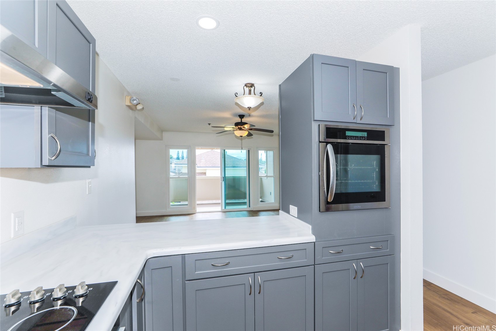 95-1050 Makaikai Street P28