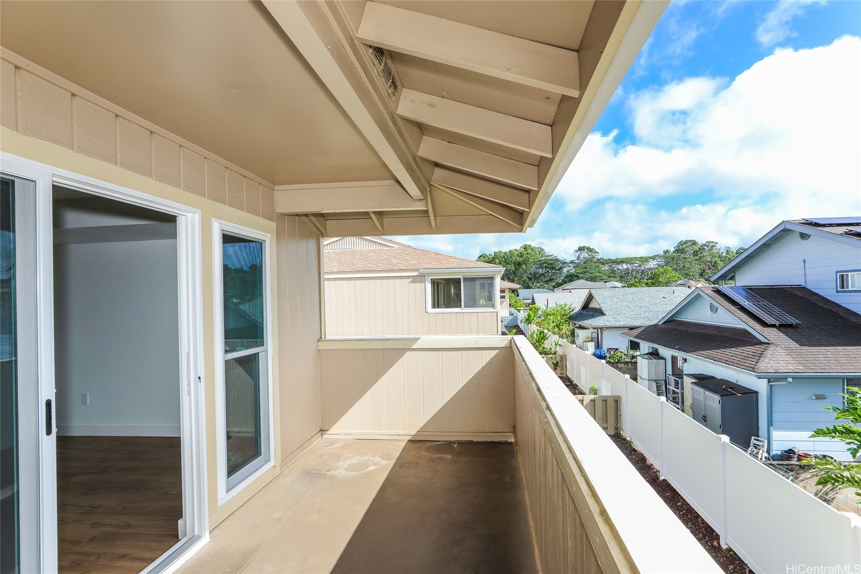 95-1050 Makaikai Street P28