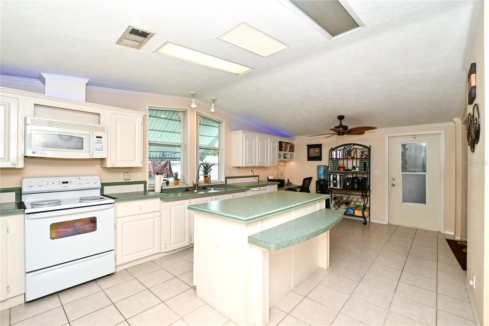 314 50TH AVENUE TER W