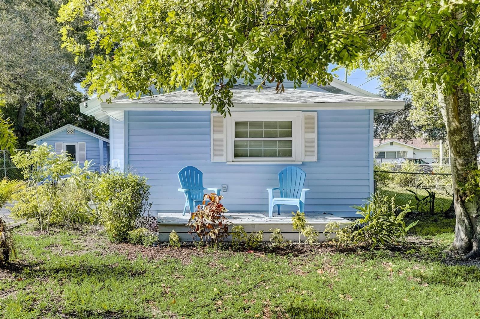 709 19TH AVE W