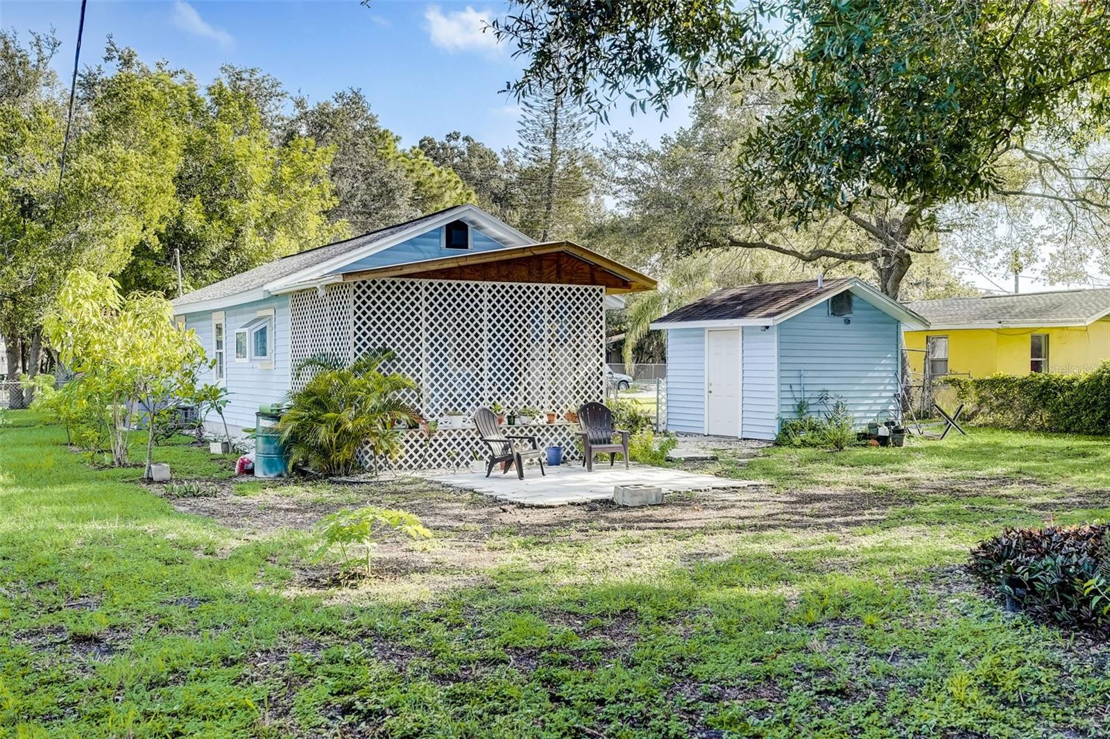 709 19TH AVE W