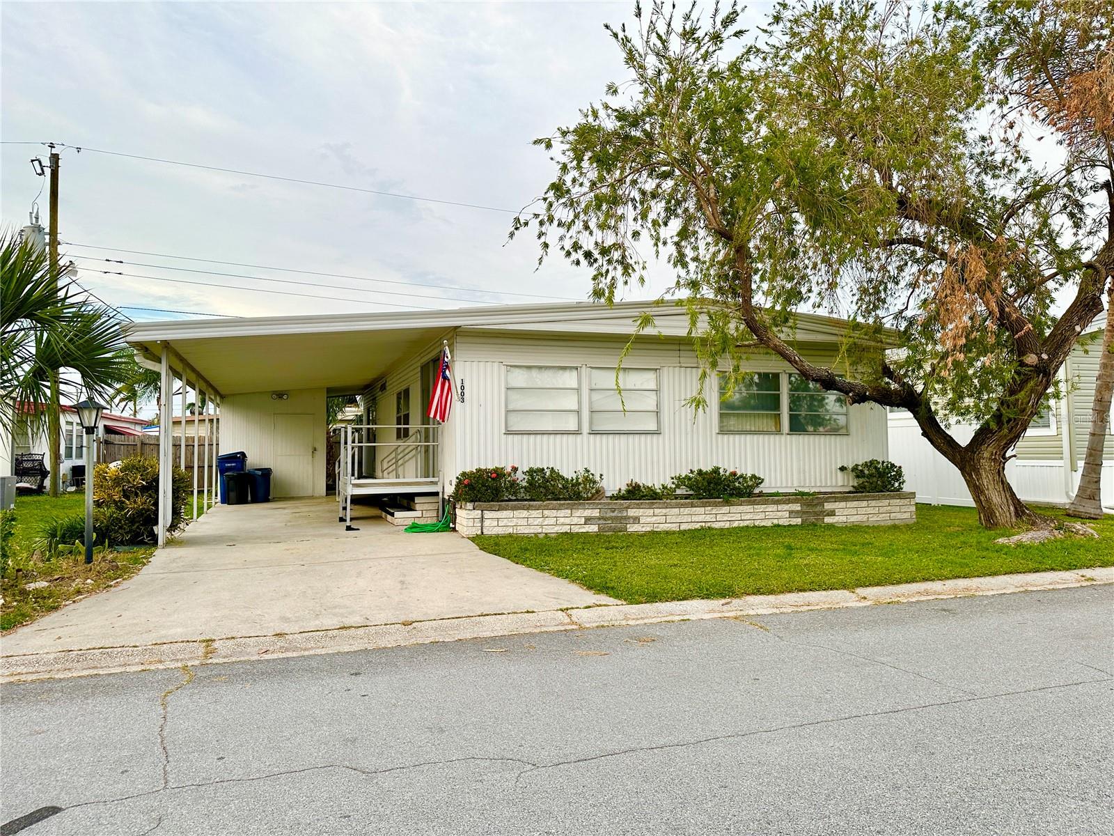1003 50TH AVE W