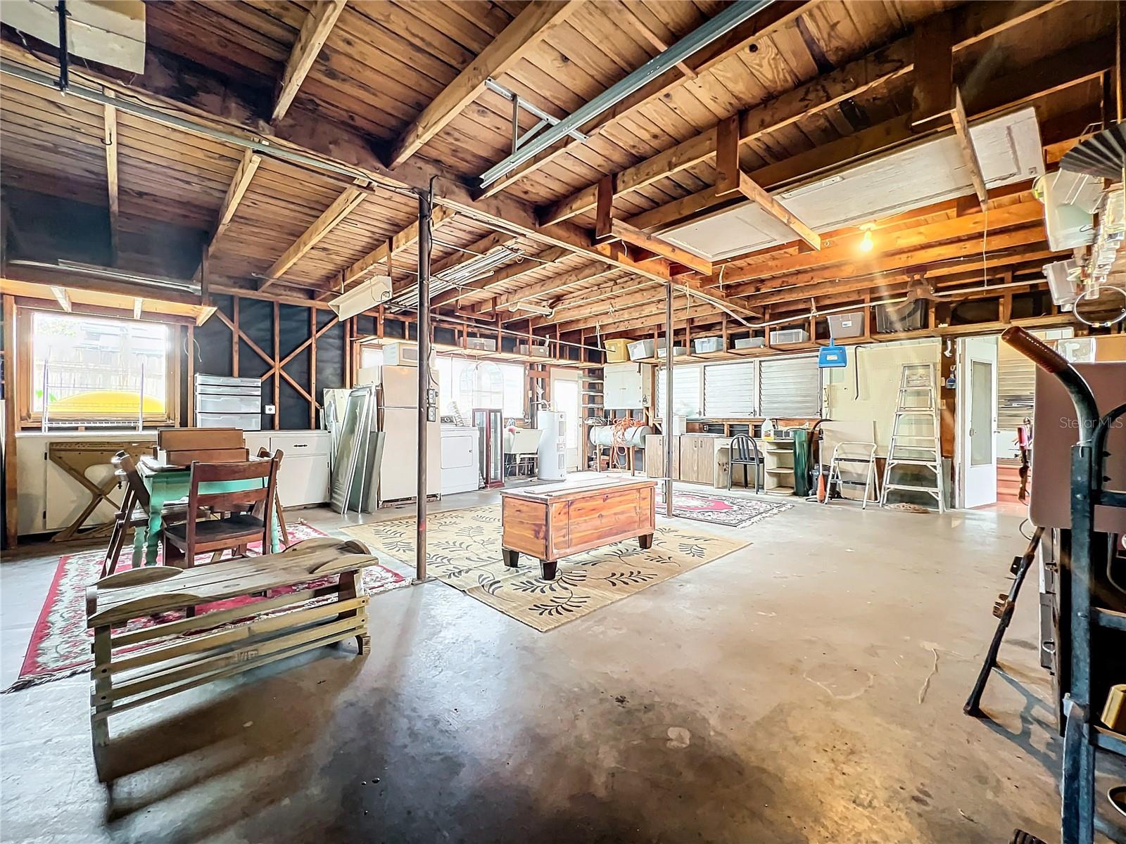 1420 22ND ST W