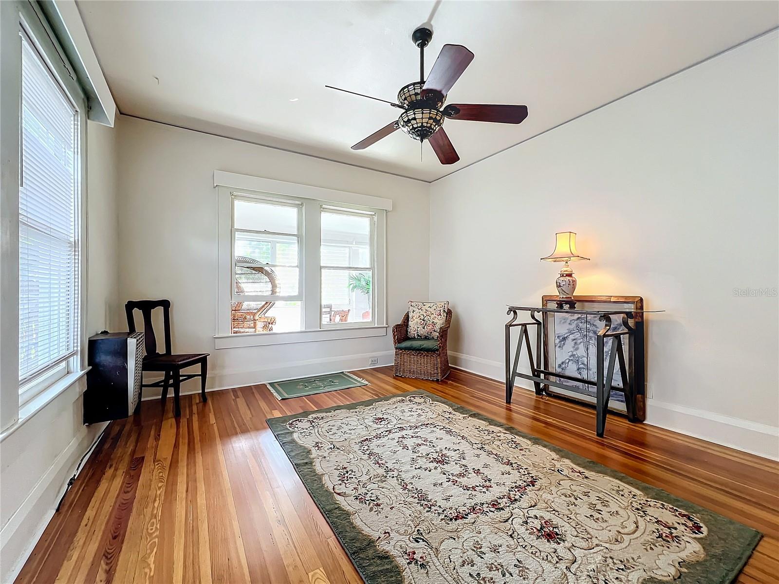 1420 22ND ST W