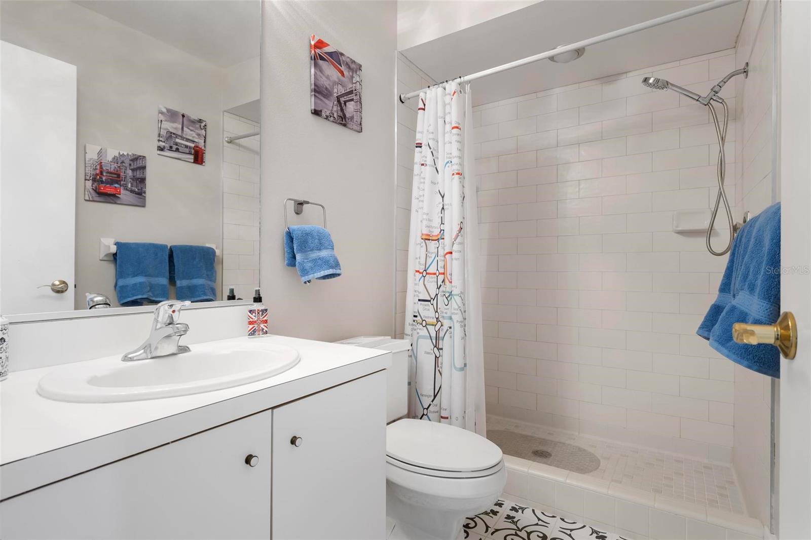 3330 THORNWOOD RD #3330