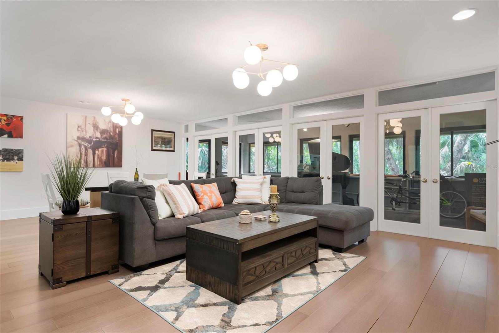 3330 THORNWOOD RD #3330