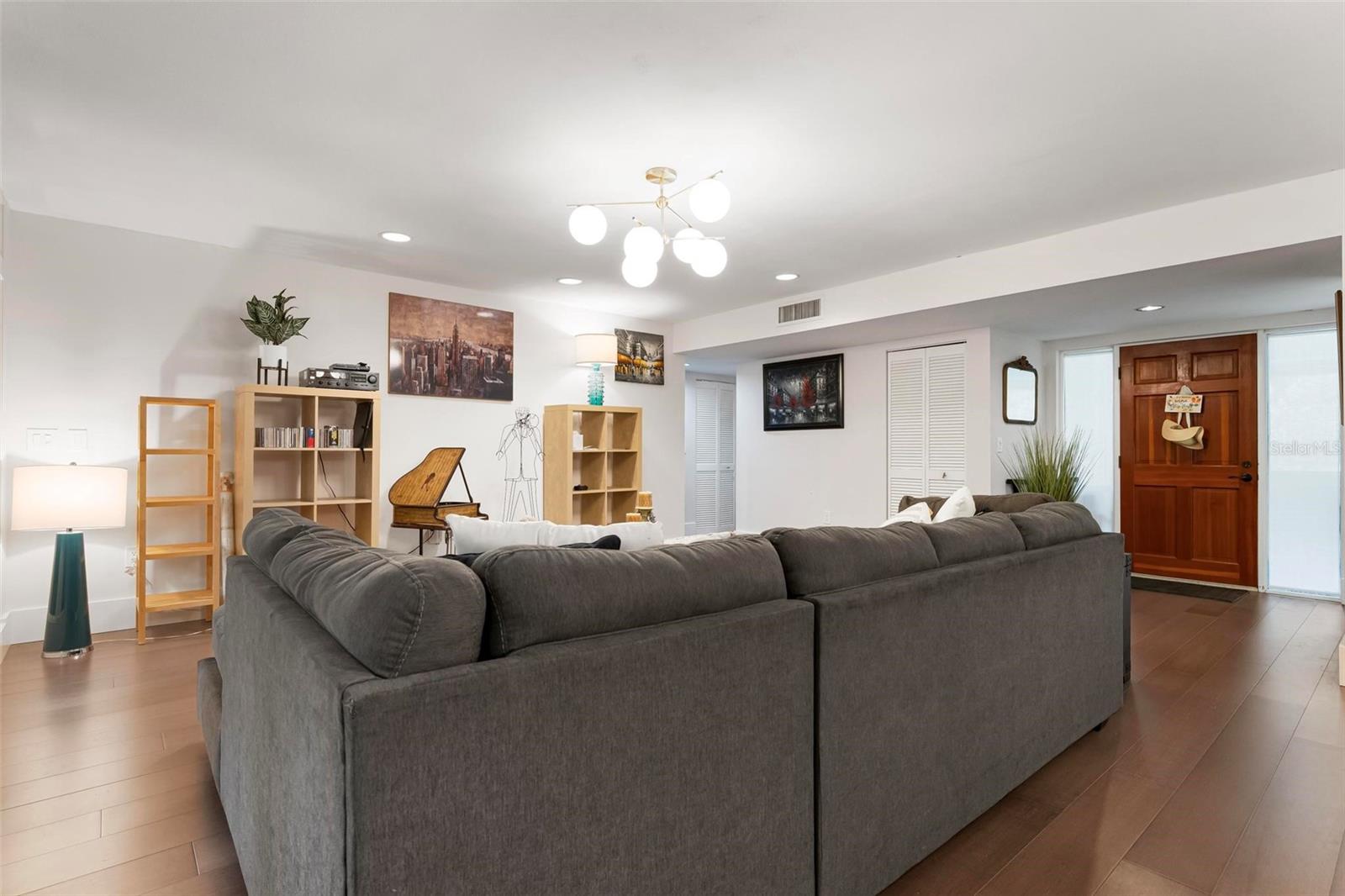 3330 THORNWOOD RD #3330