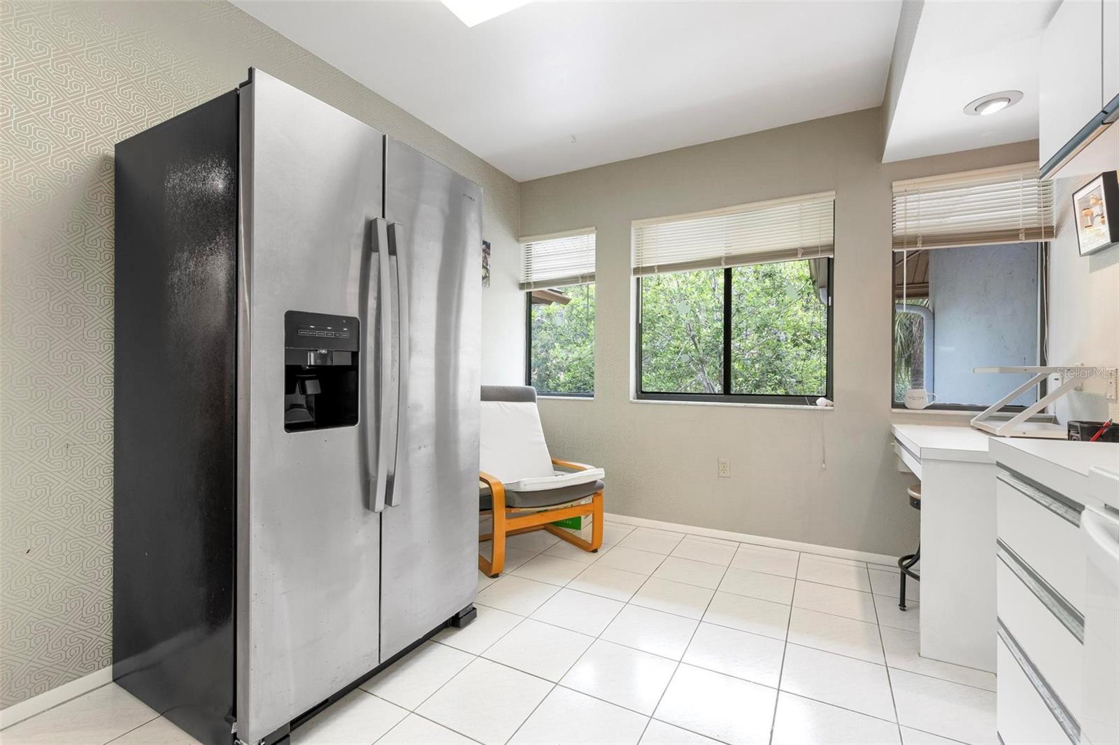 3330 THORNWOOD RD #3330