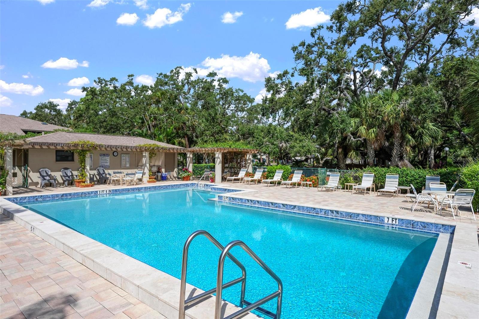 3330 THORNWOOD RD #3330