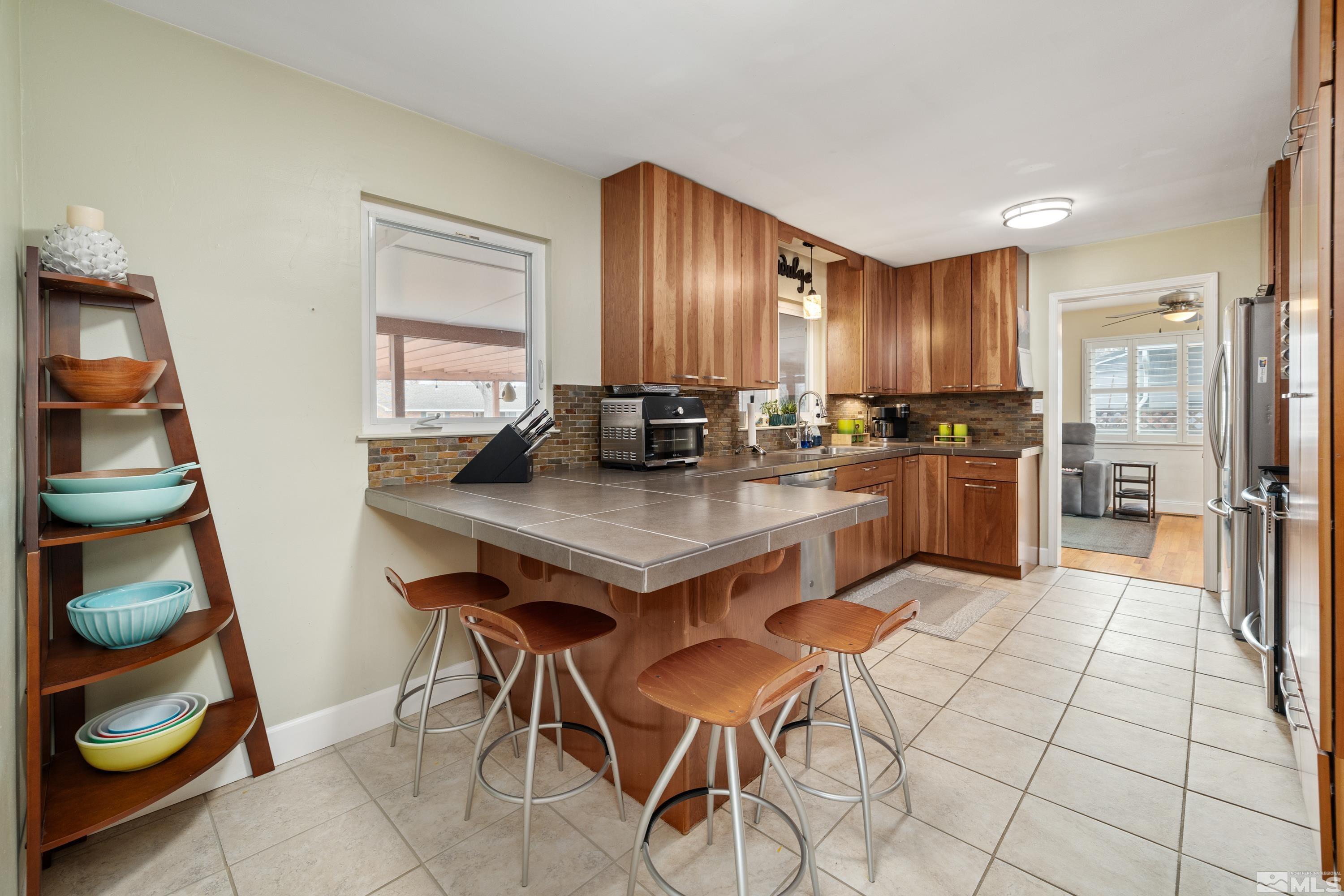 1140 Sharon Way