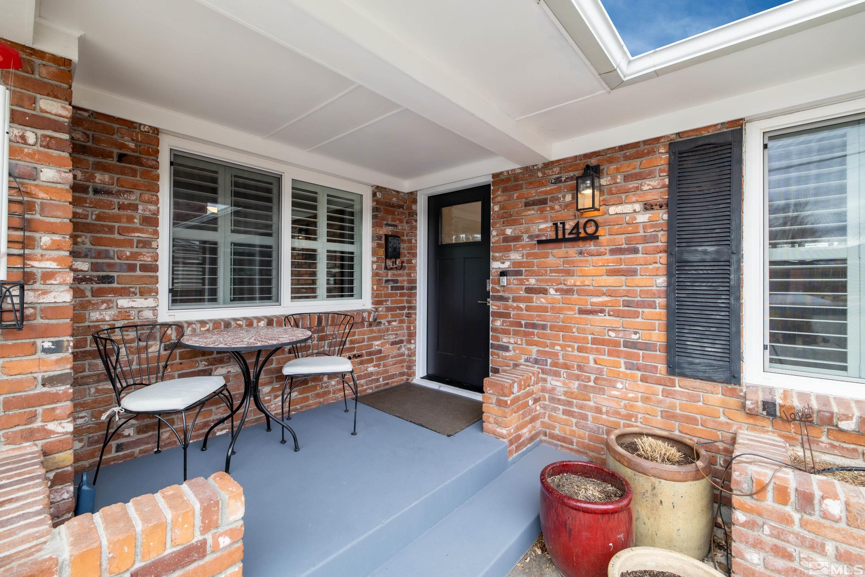 1140 Sharon Way