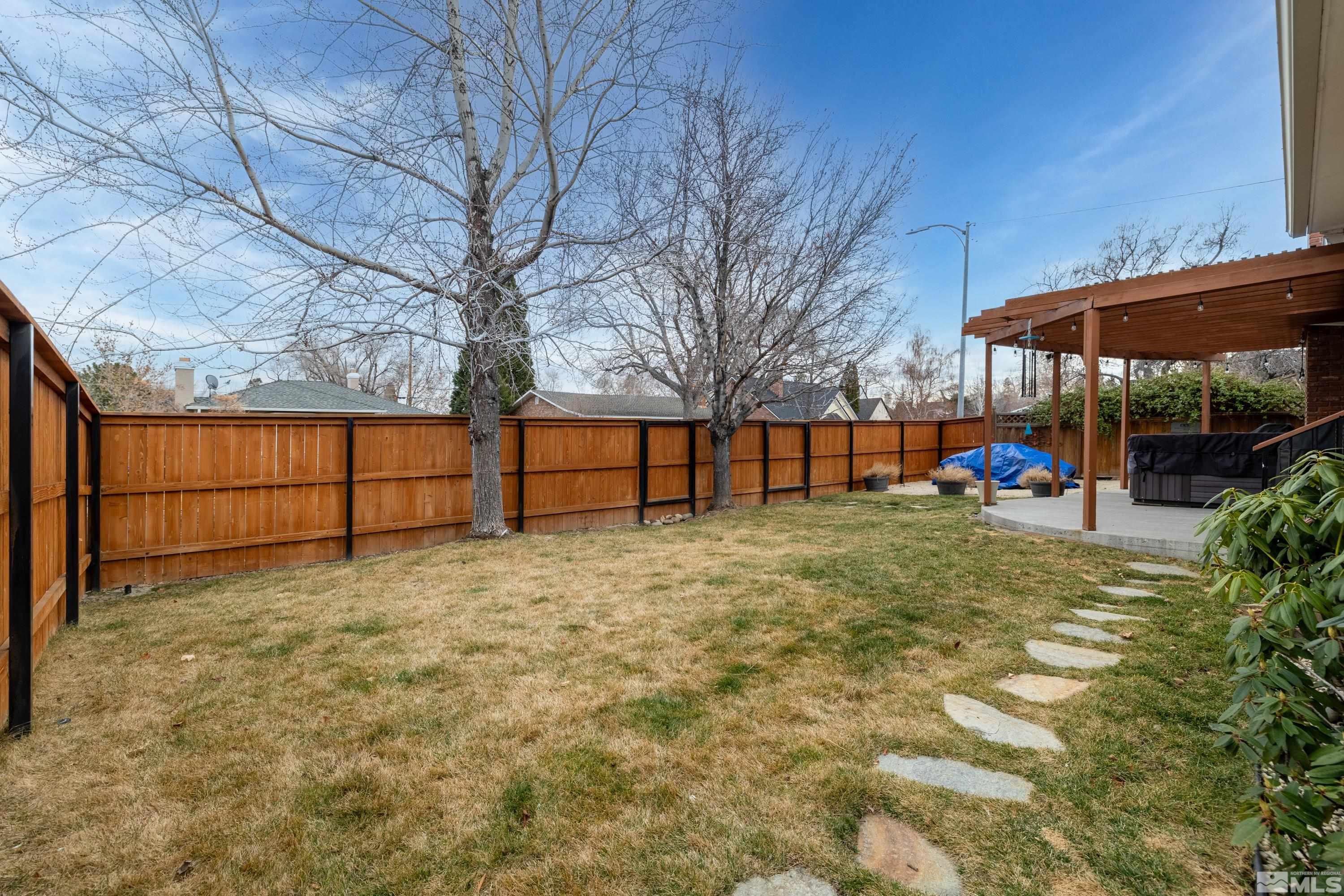 1140 Sharon Way