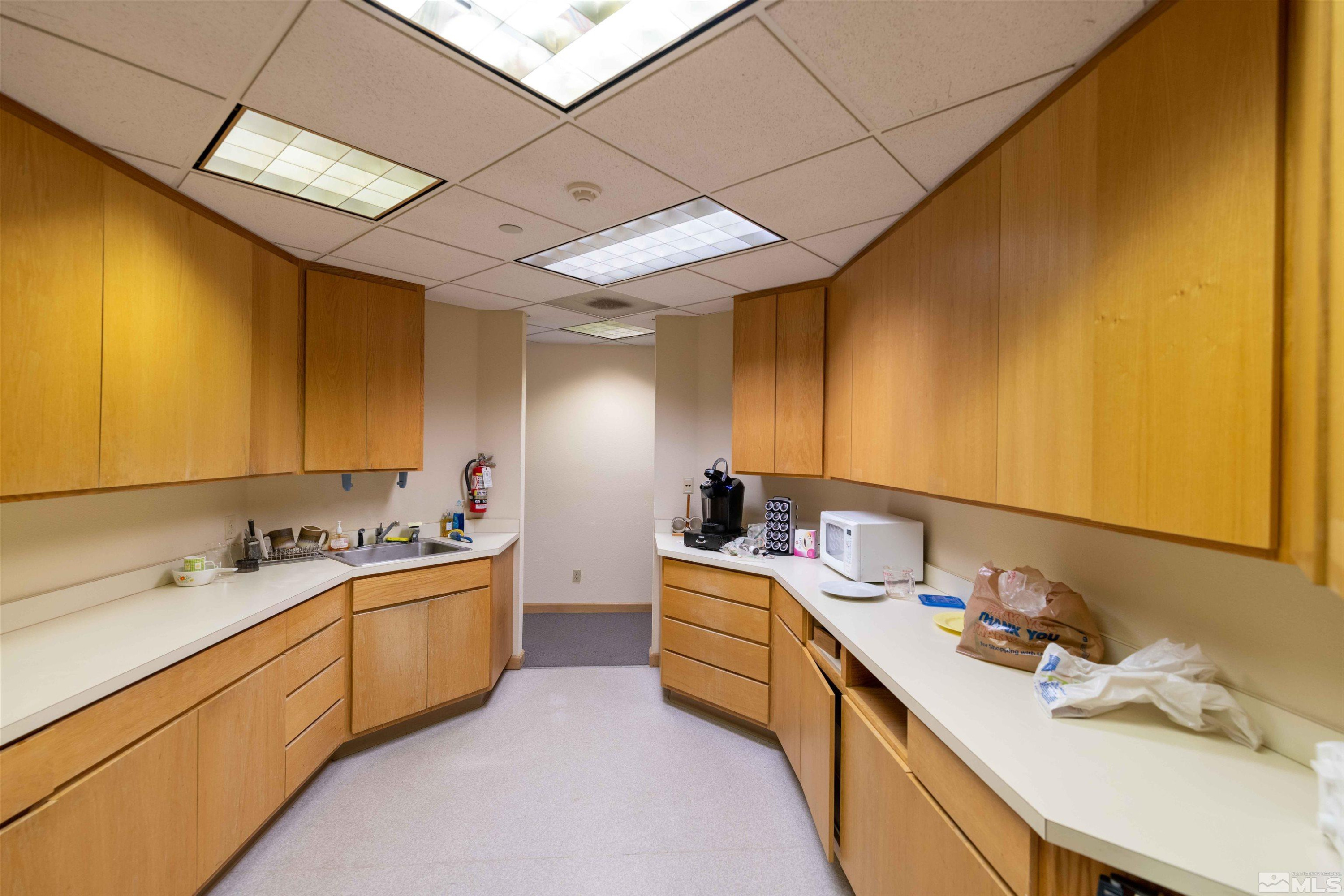 889 Alder Ave 200 G&H, Alder Ave 200 G&H Unit: 200 H