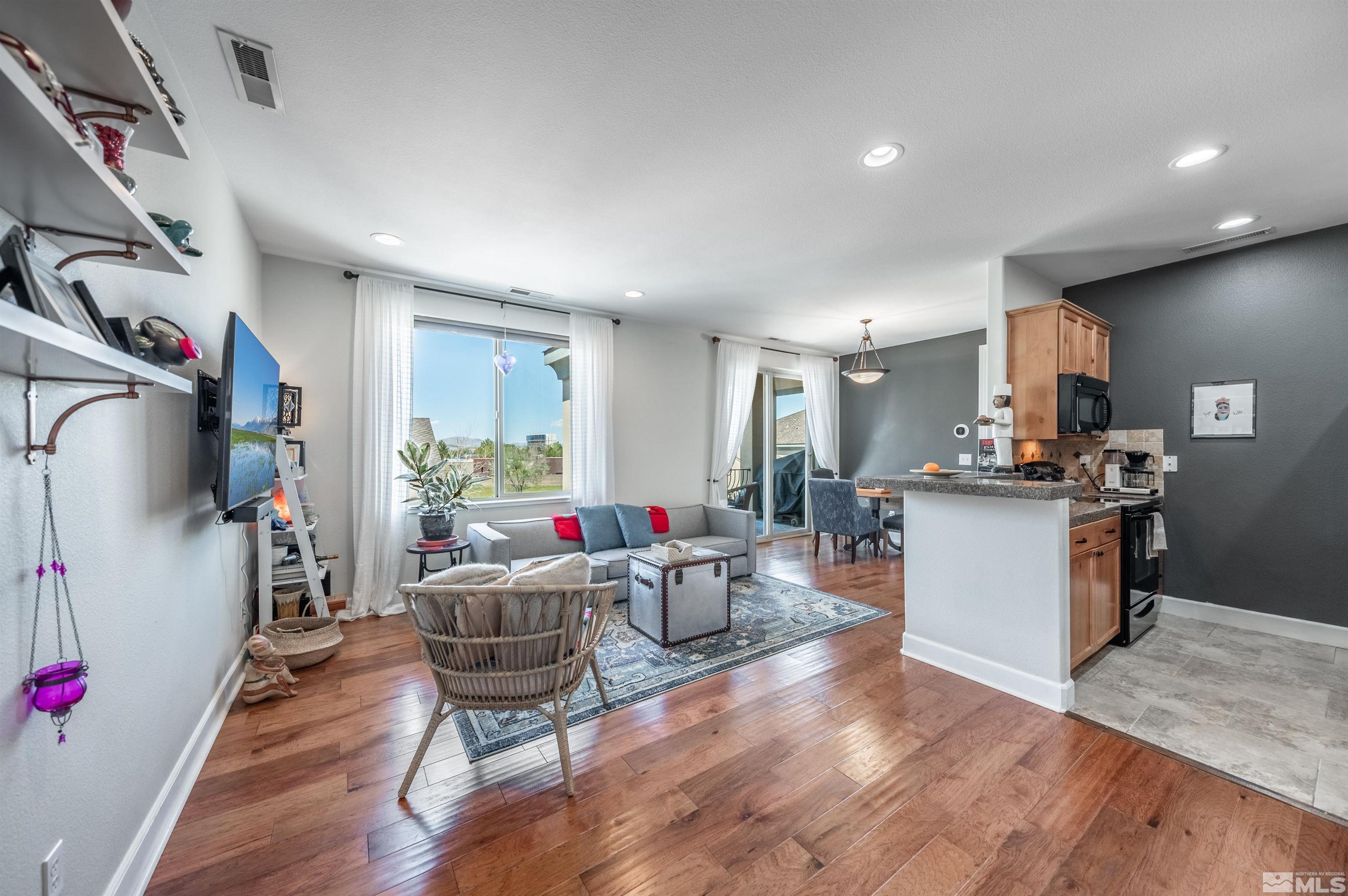 3677 Warren Way Unit: C