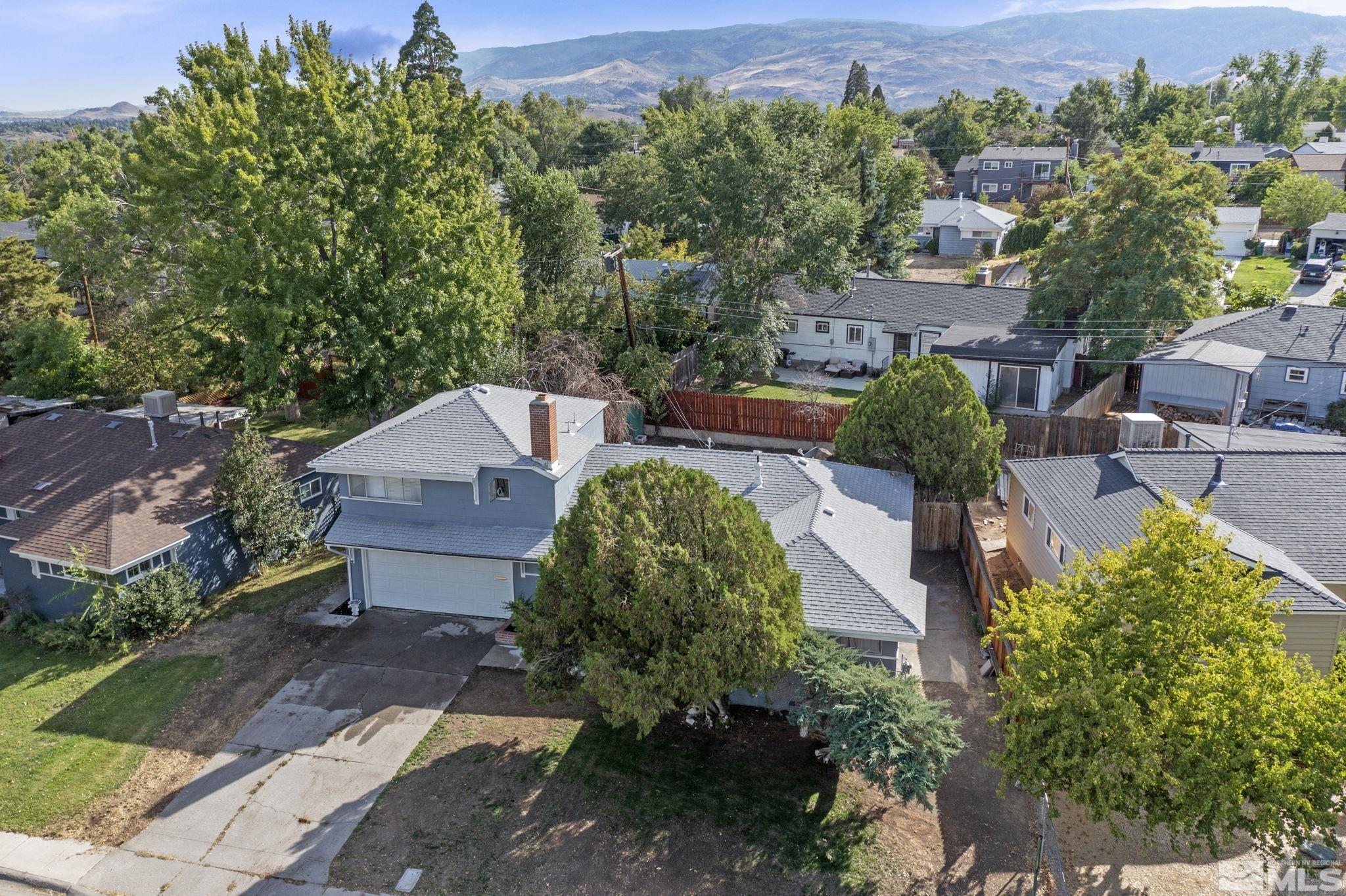 855 Ruby Avenue