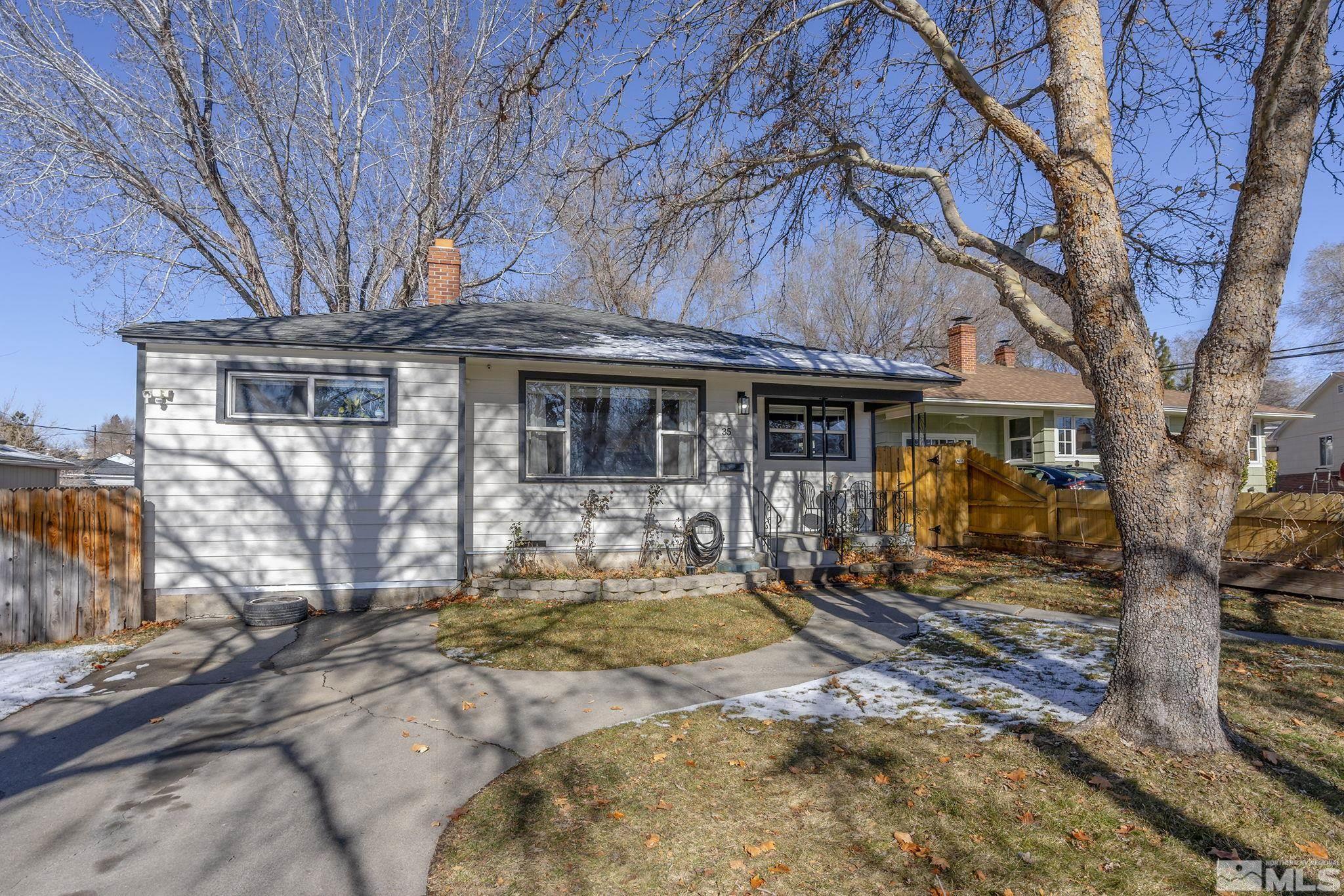 35 Hastings Dr