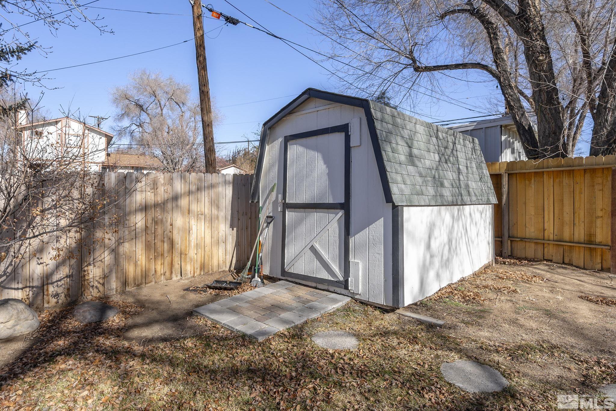 35 Hastings Dr