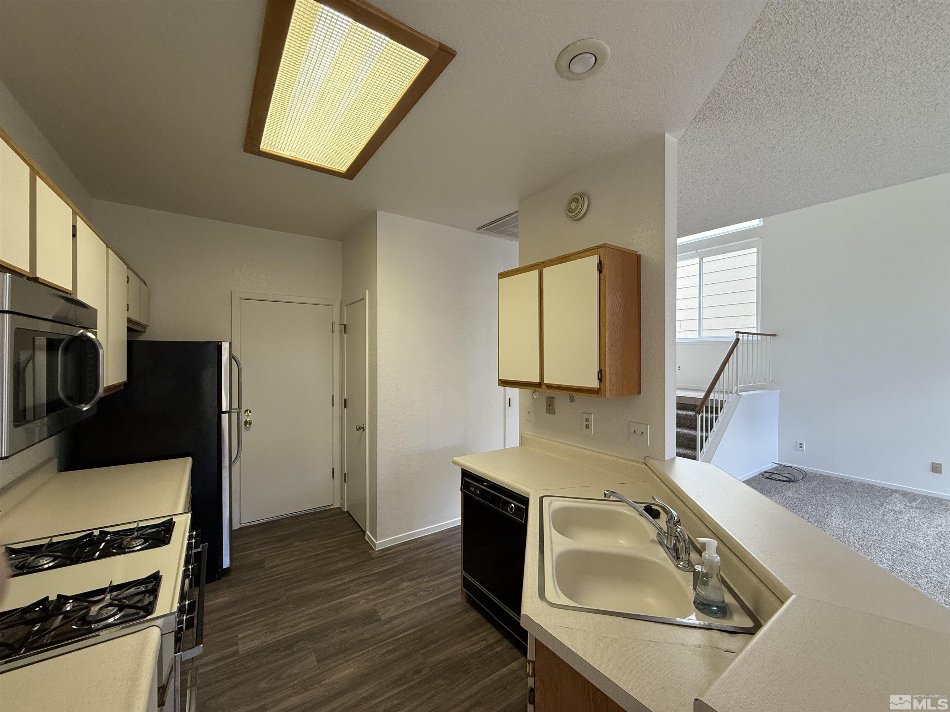 4327 Loreto Lane