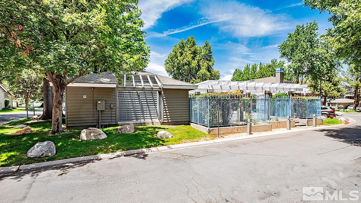3100 Wedgewood Ct
