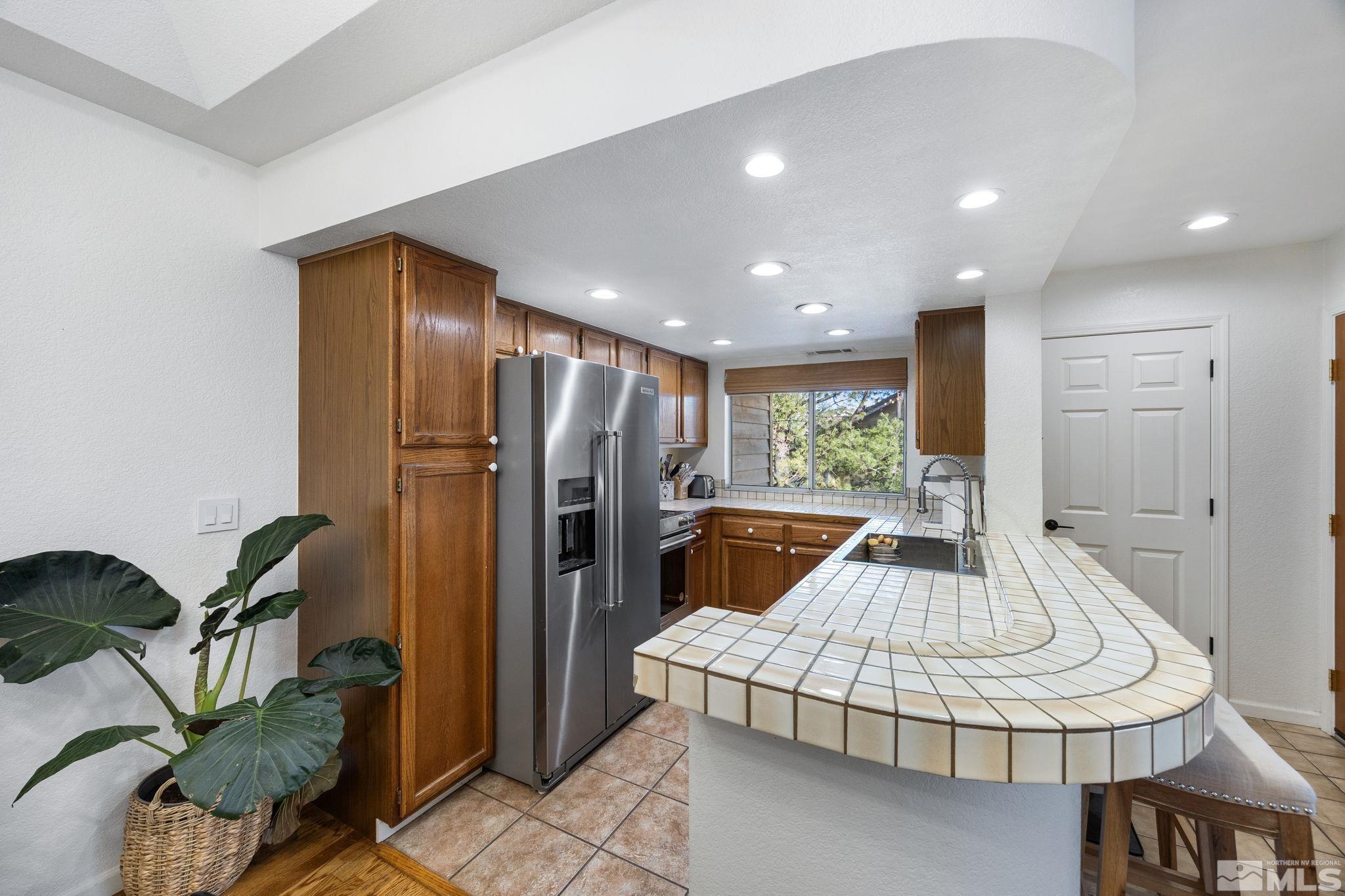 3100 Wedgewood Ct