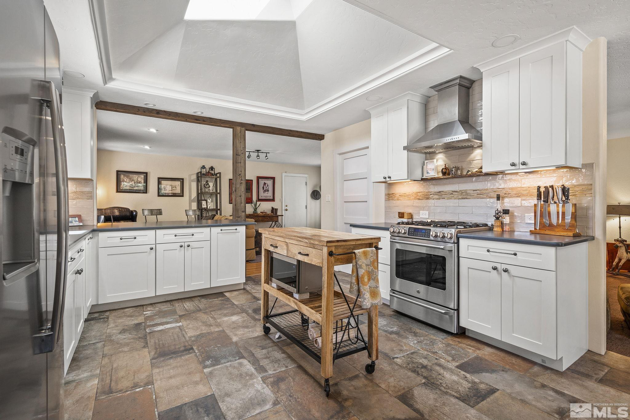 11010 Orchard Hill Drive