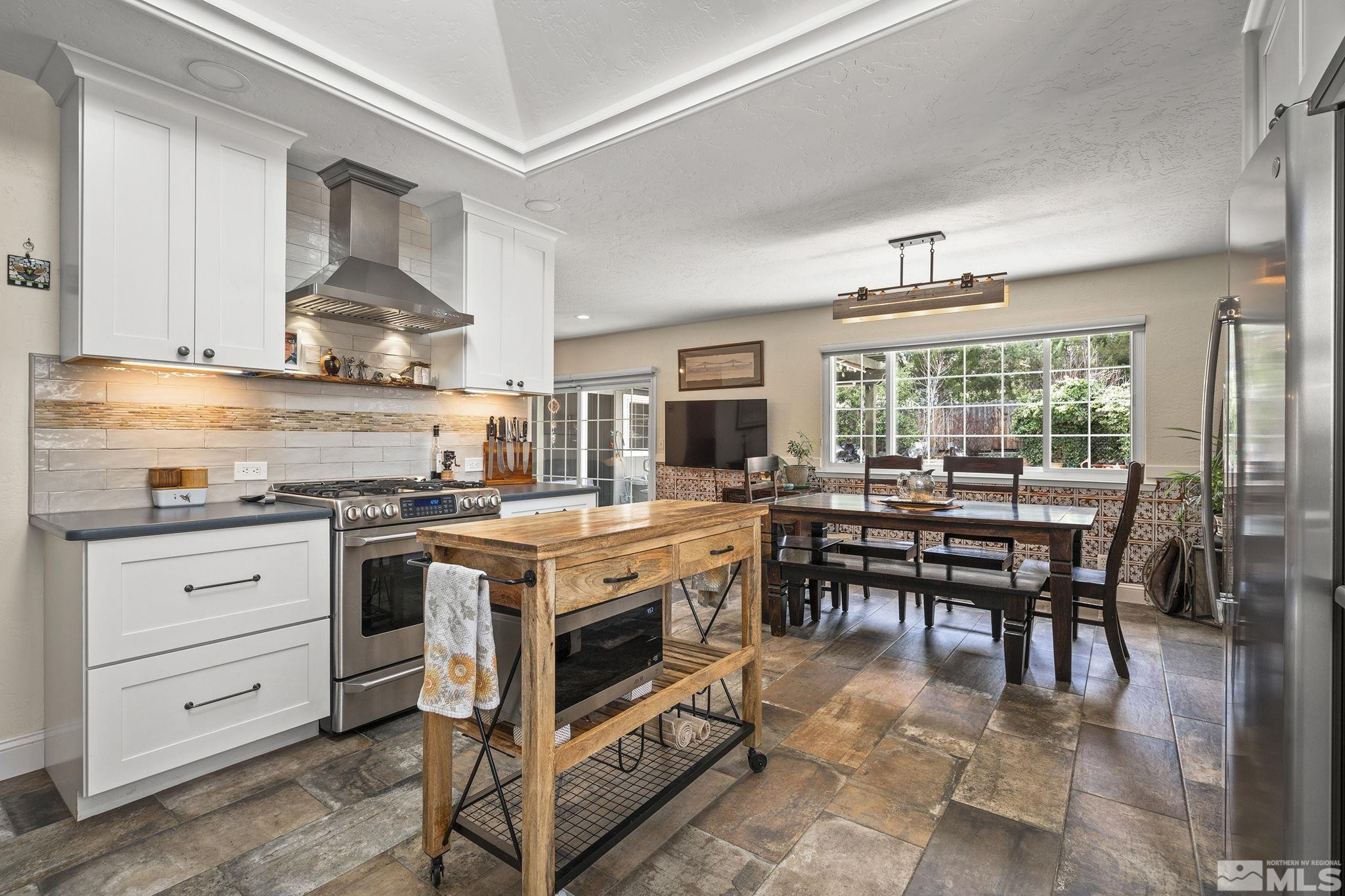 11010 Orchard Hill Drive
