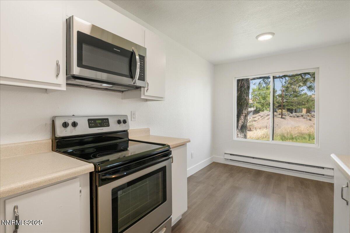 3903 Clear Acre Lane, APT 13