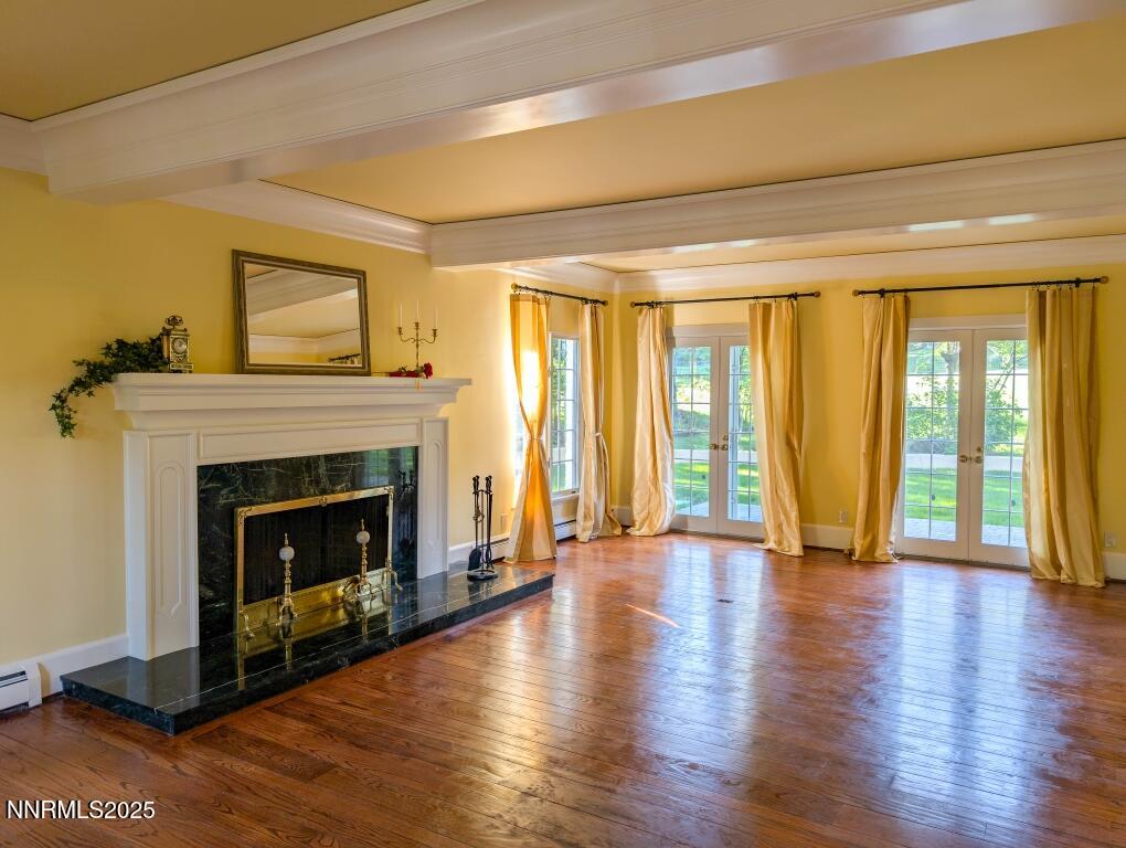 976 Caddie Court