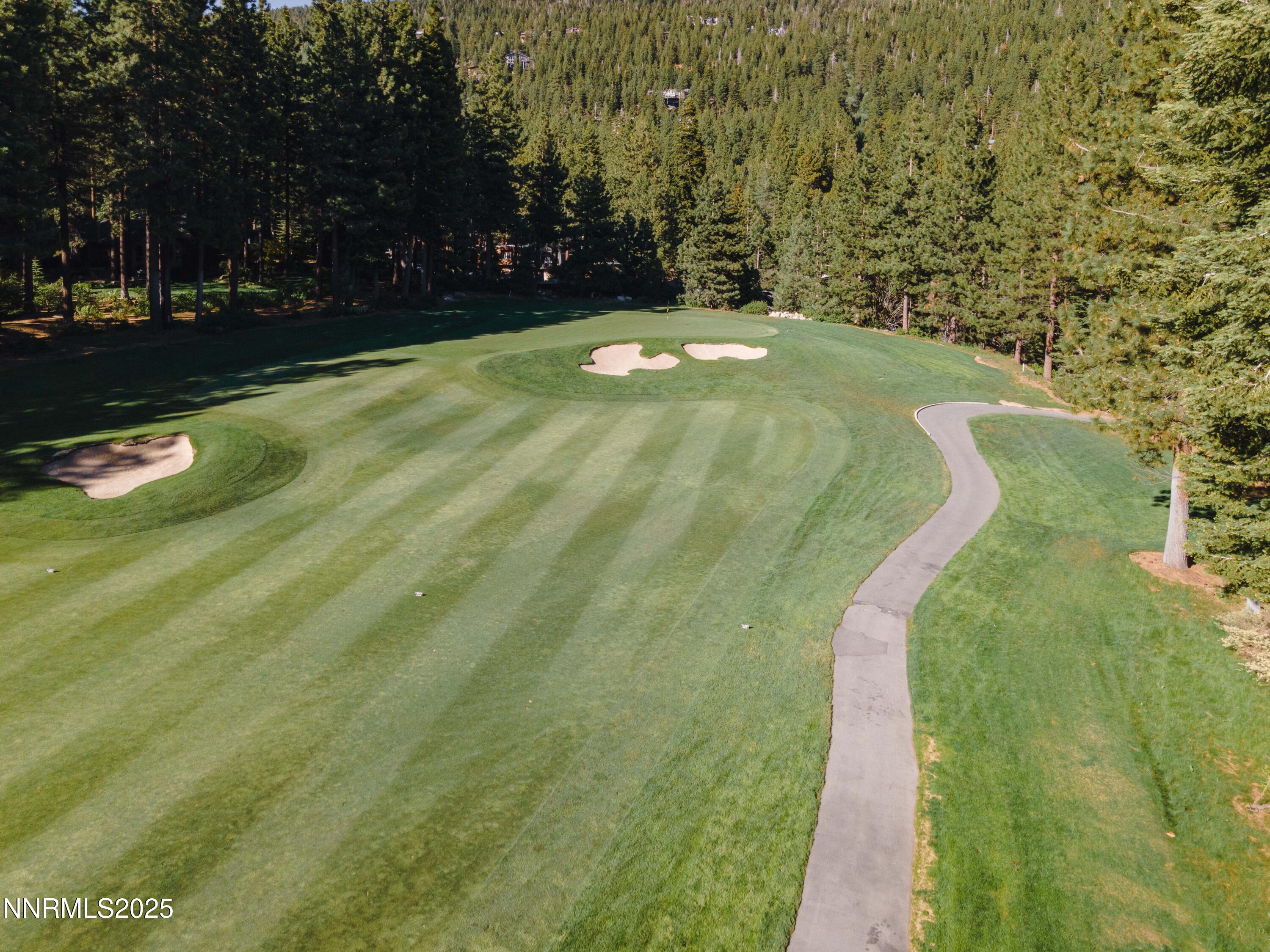 976 Caddie Court
