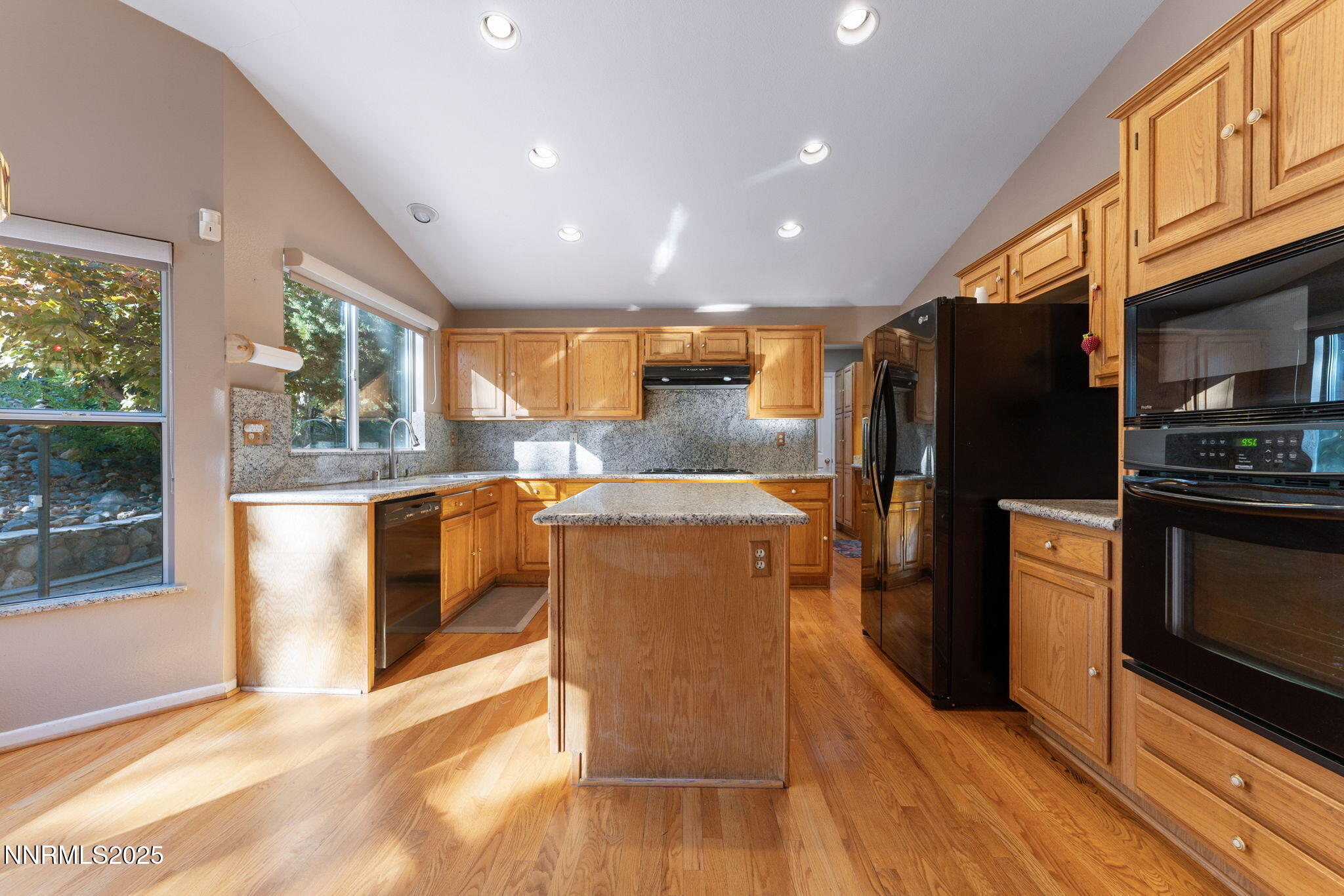 3208 Thornhill Drive