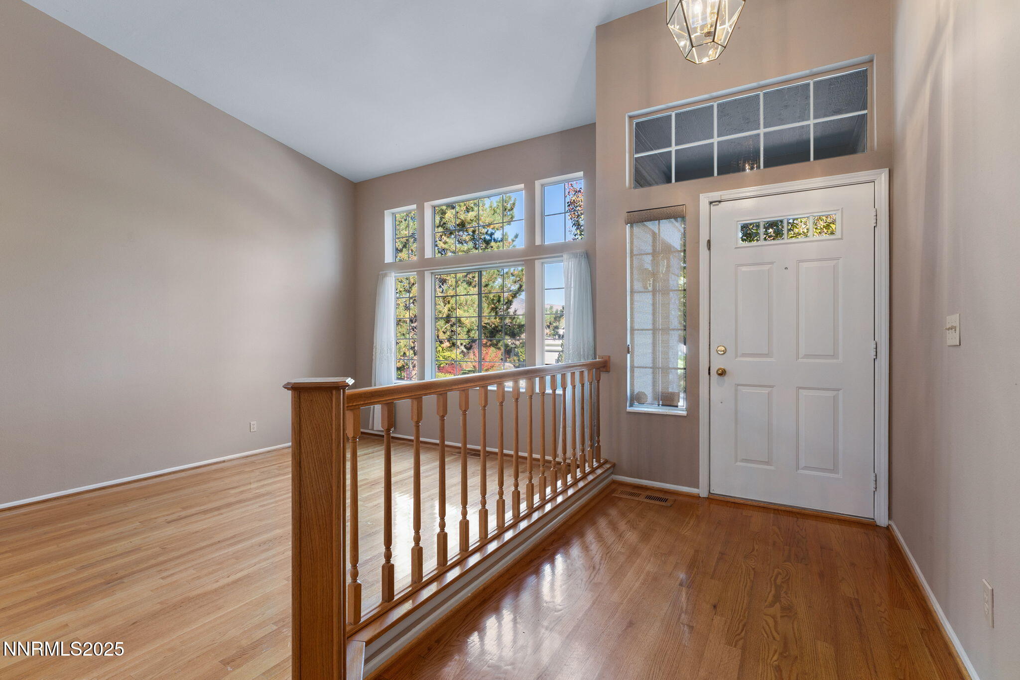 3208 Thornhill Drive