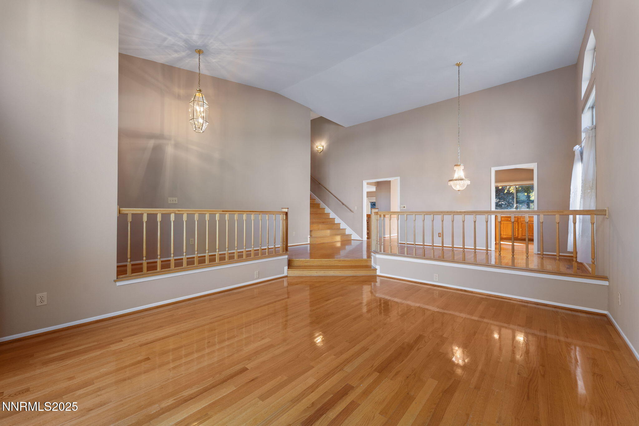 3208 Thornhill Drive