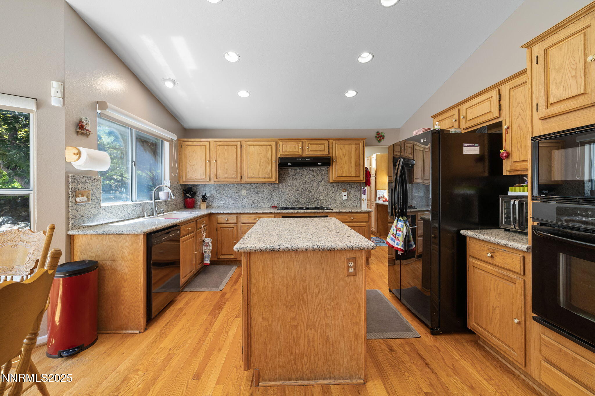3208 Thornhill Drive