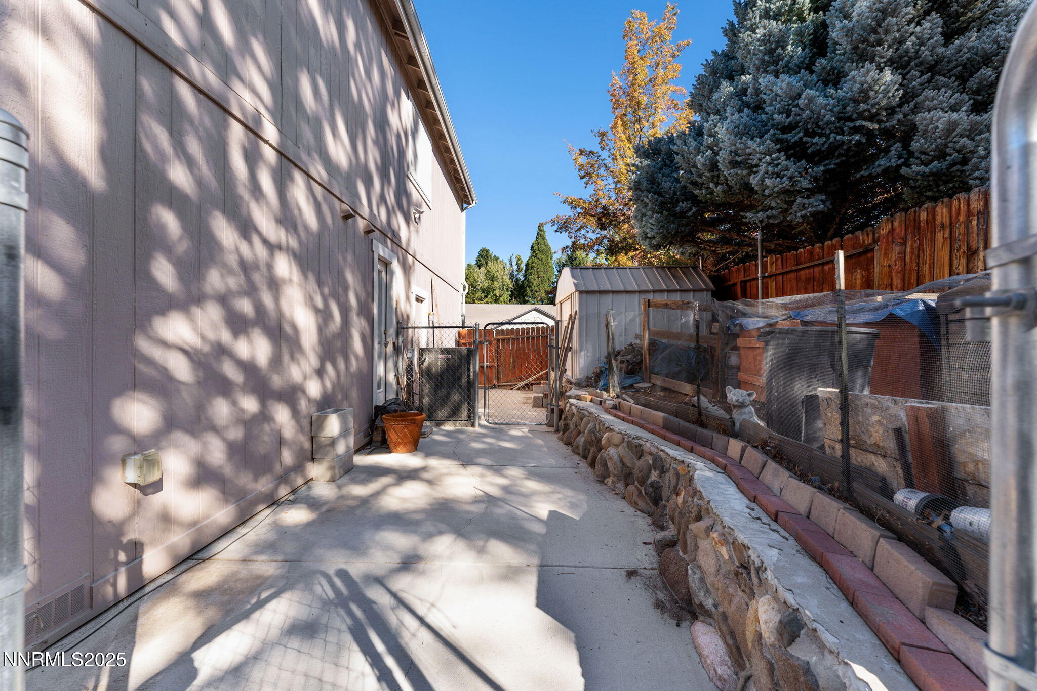 3208 Thornhill Drive