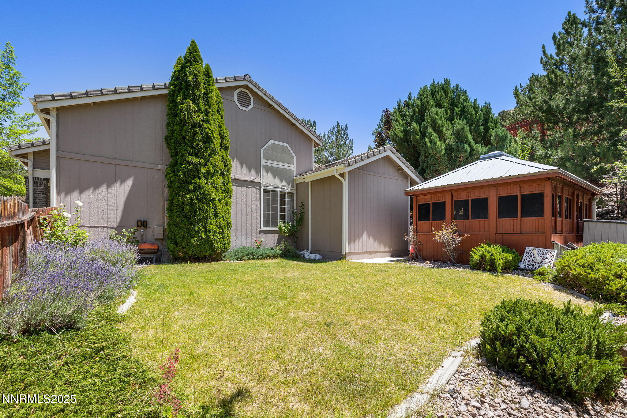 3208 Thornhill Drive