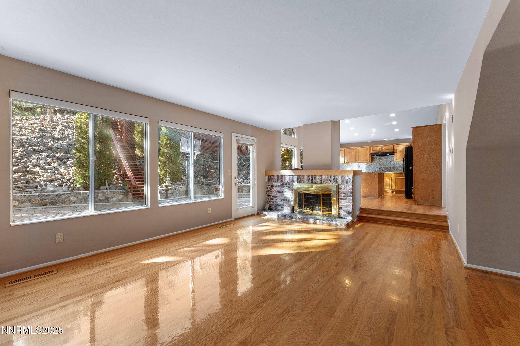 3208 Thornhill Drive