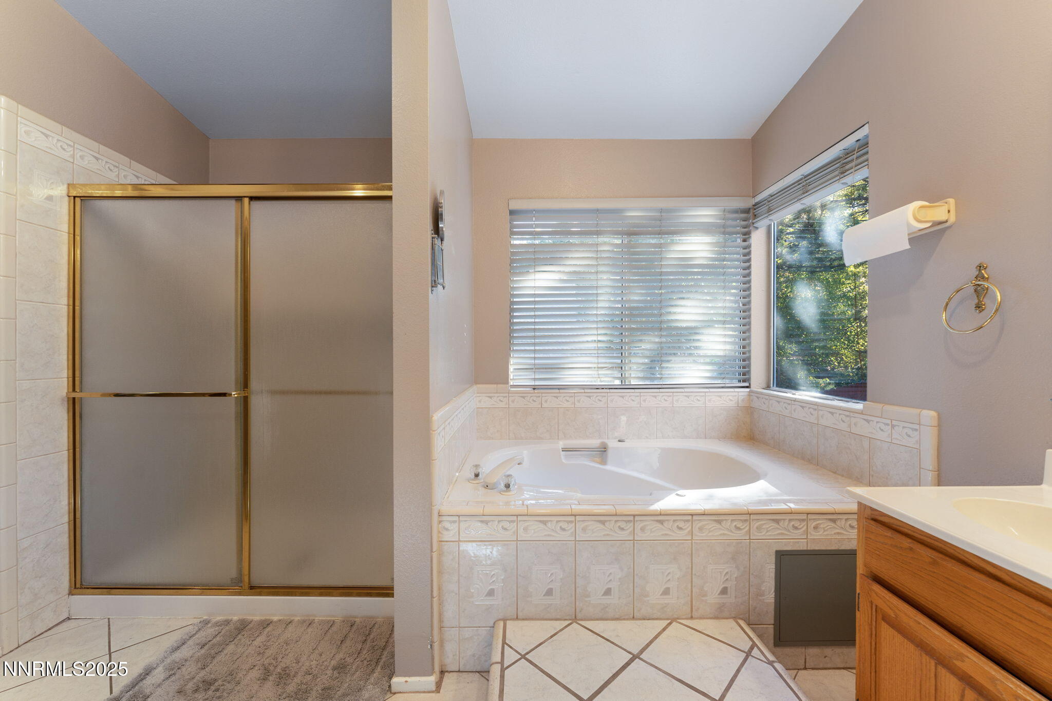 3208 Thornhill Drive