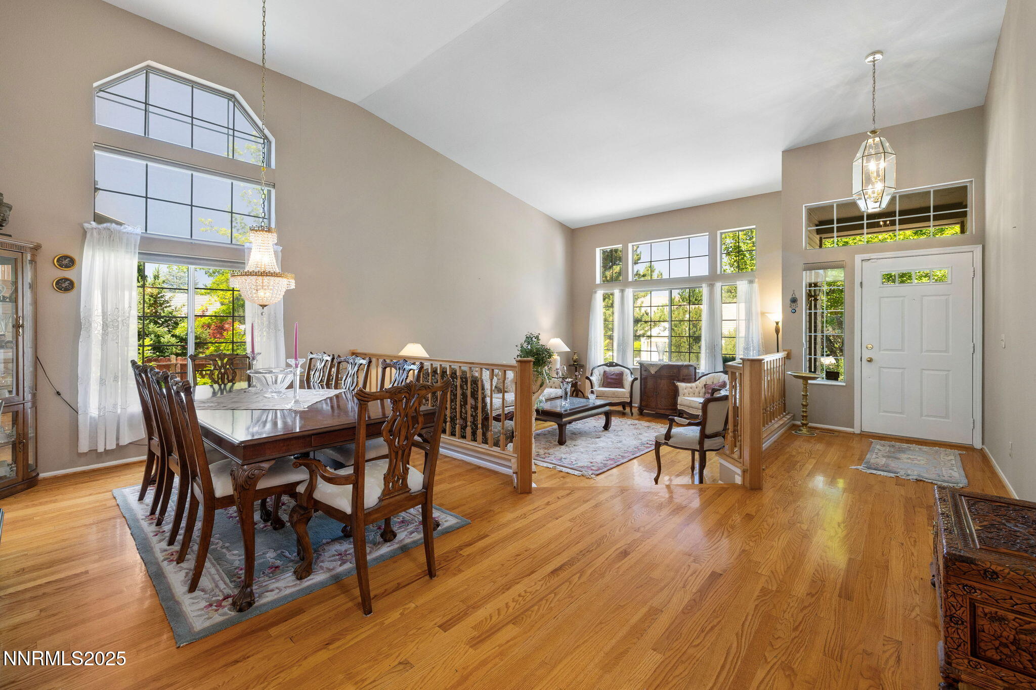 3208 Thornhill Drive