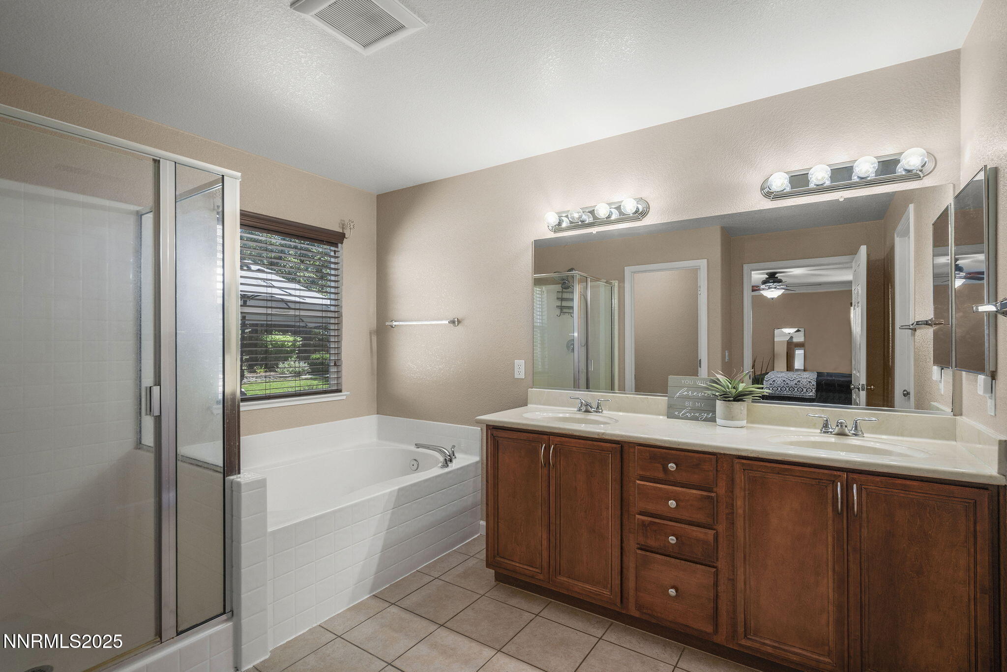 2350 Garnet Star Way