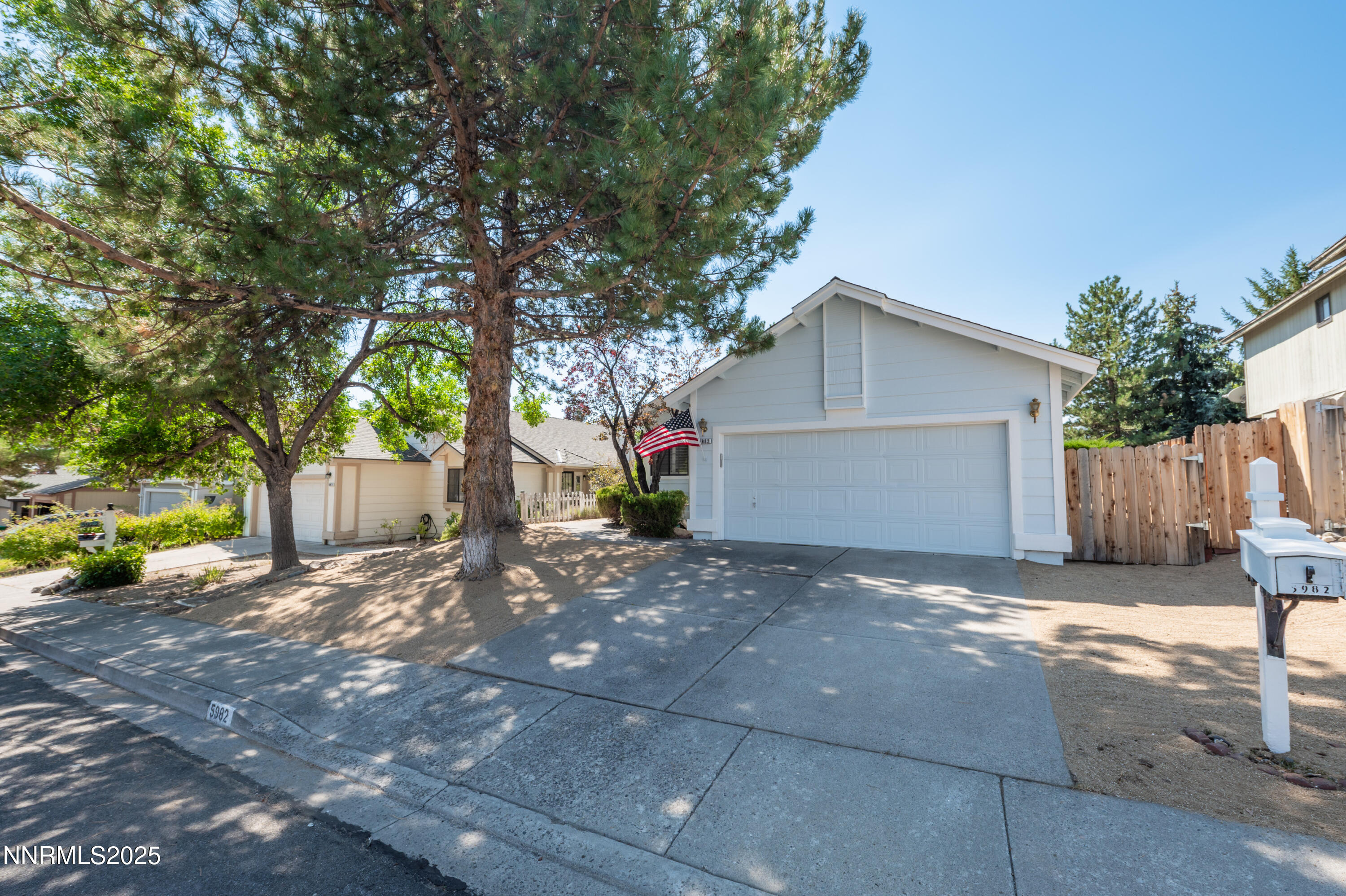 5982 Royal Vista Way