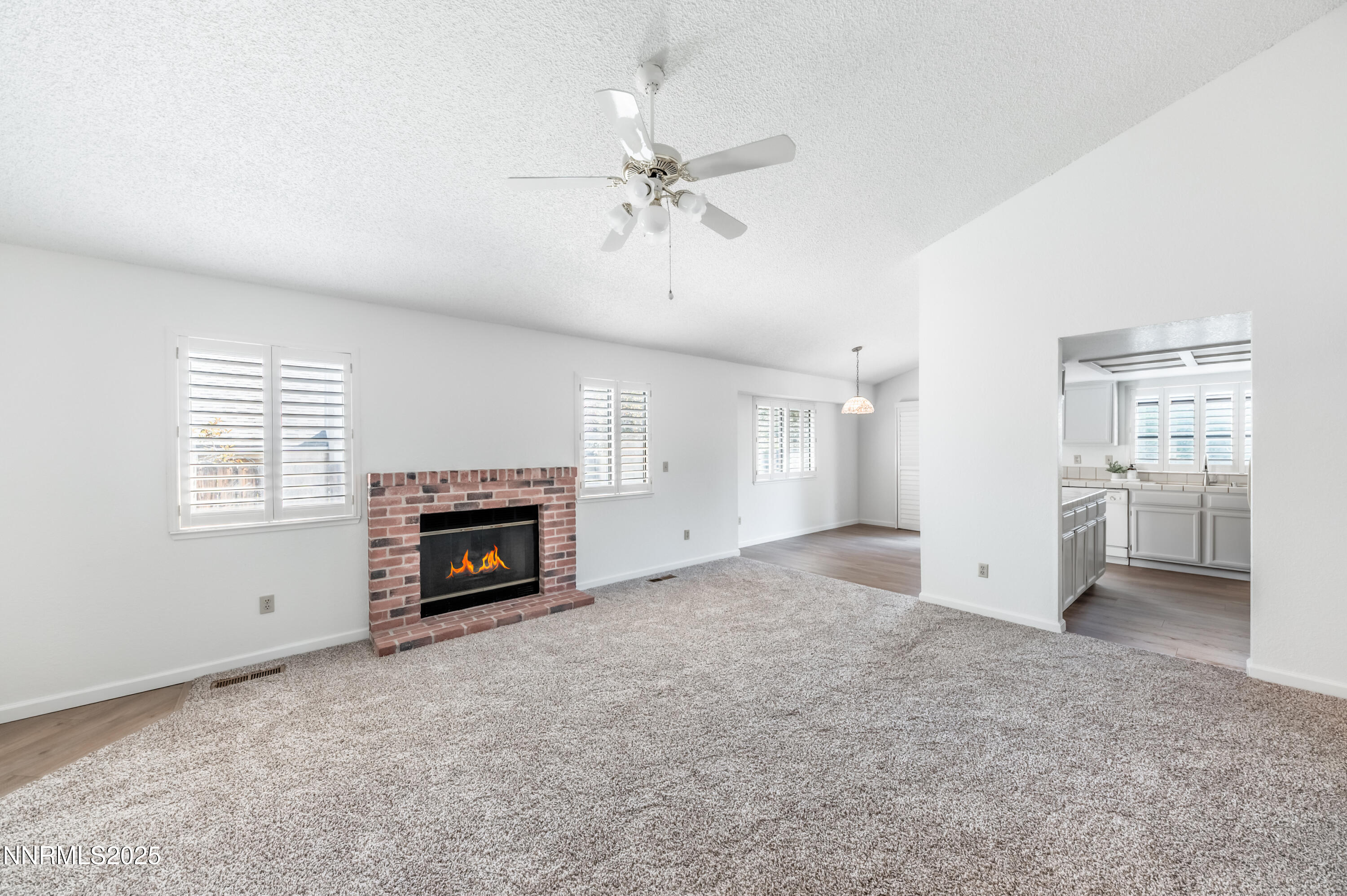 5982 Royal Vista Way