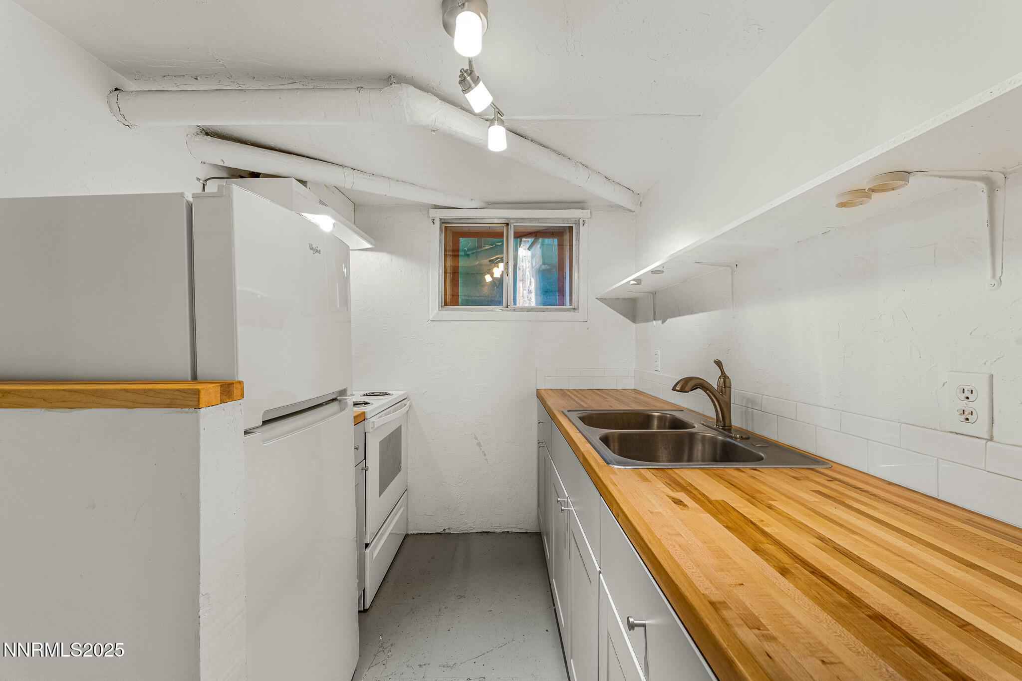 204 Moran Street, 204 Moran, 610 Sinclair, 618 Sinclair