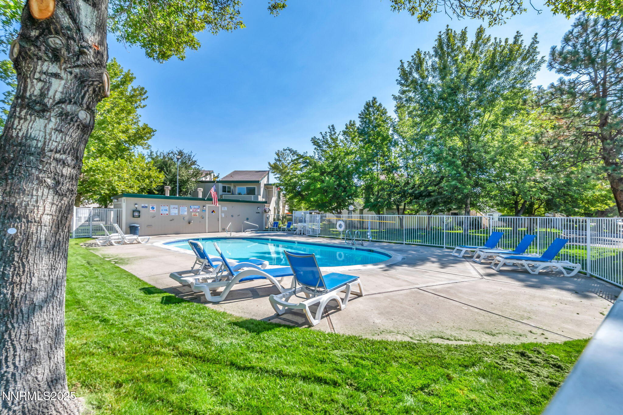 2475 Sycamore Glen Drive, # 1