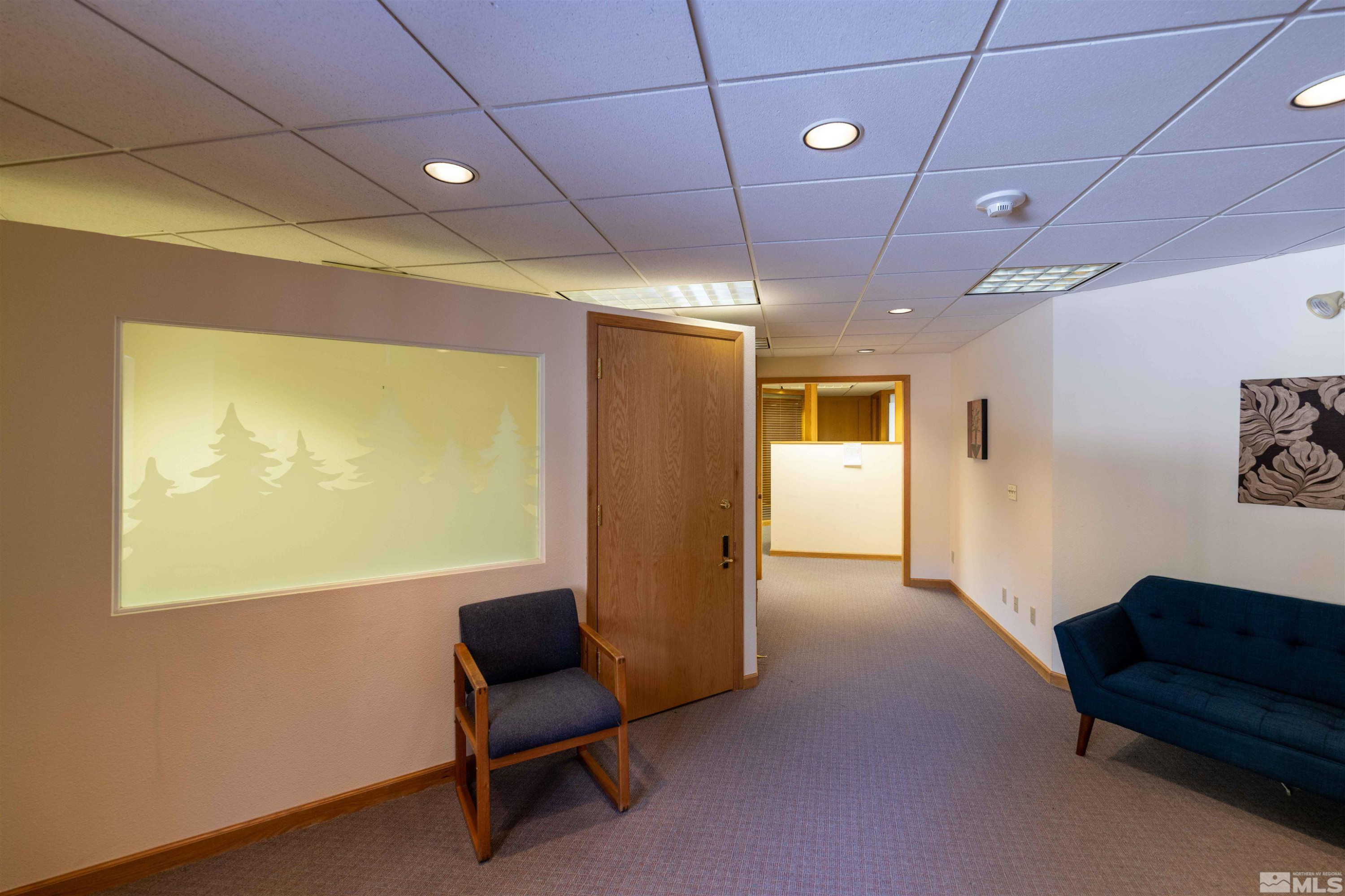 889 Alder Avenue, Alder Ave 200 E