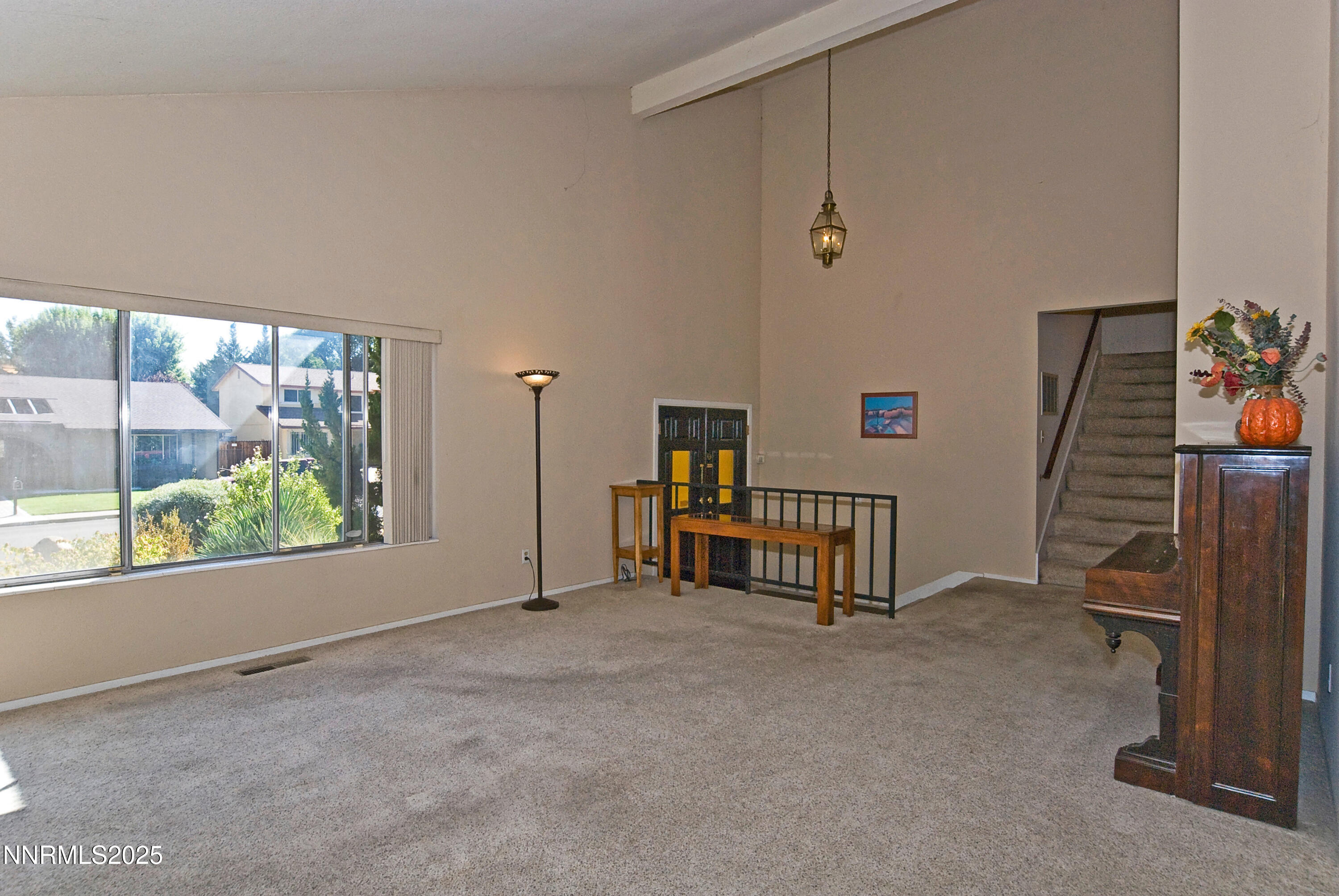 4875 Golden Springs Drive