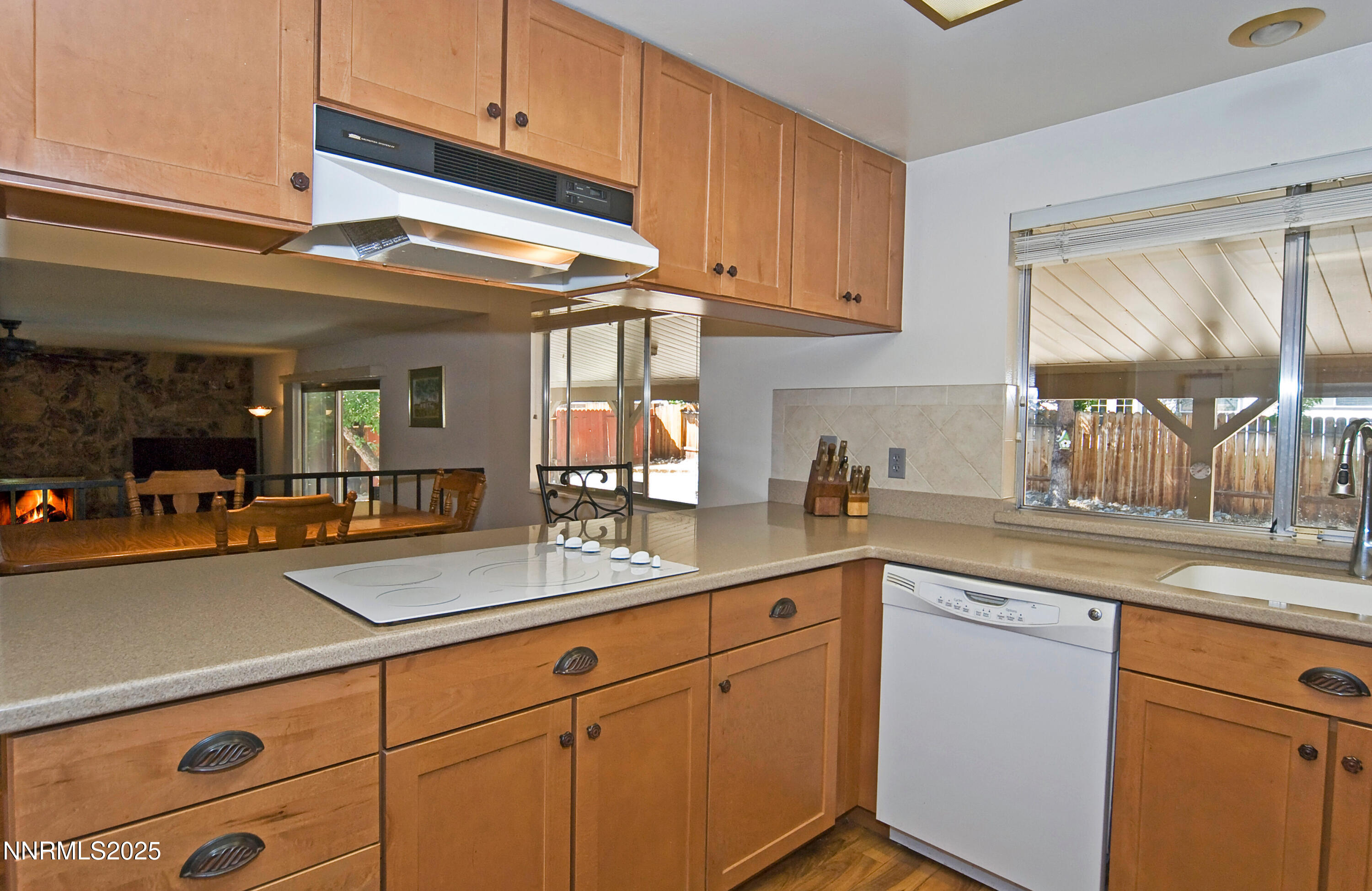 4875 Golden Springs Drive